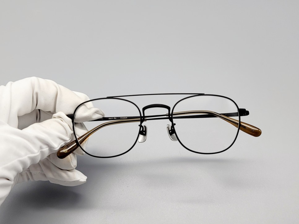 이쩜영안경 대표 이미지