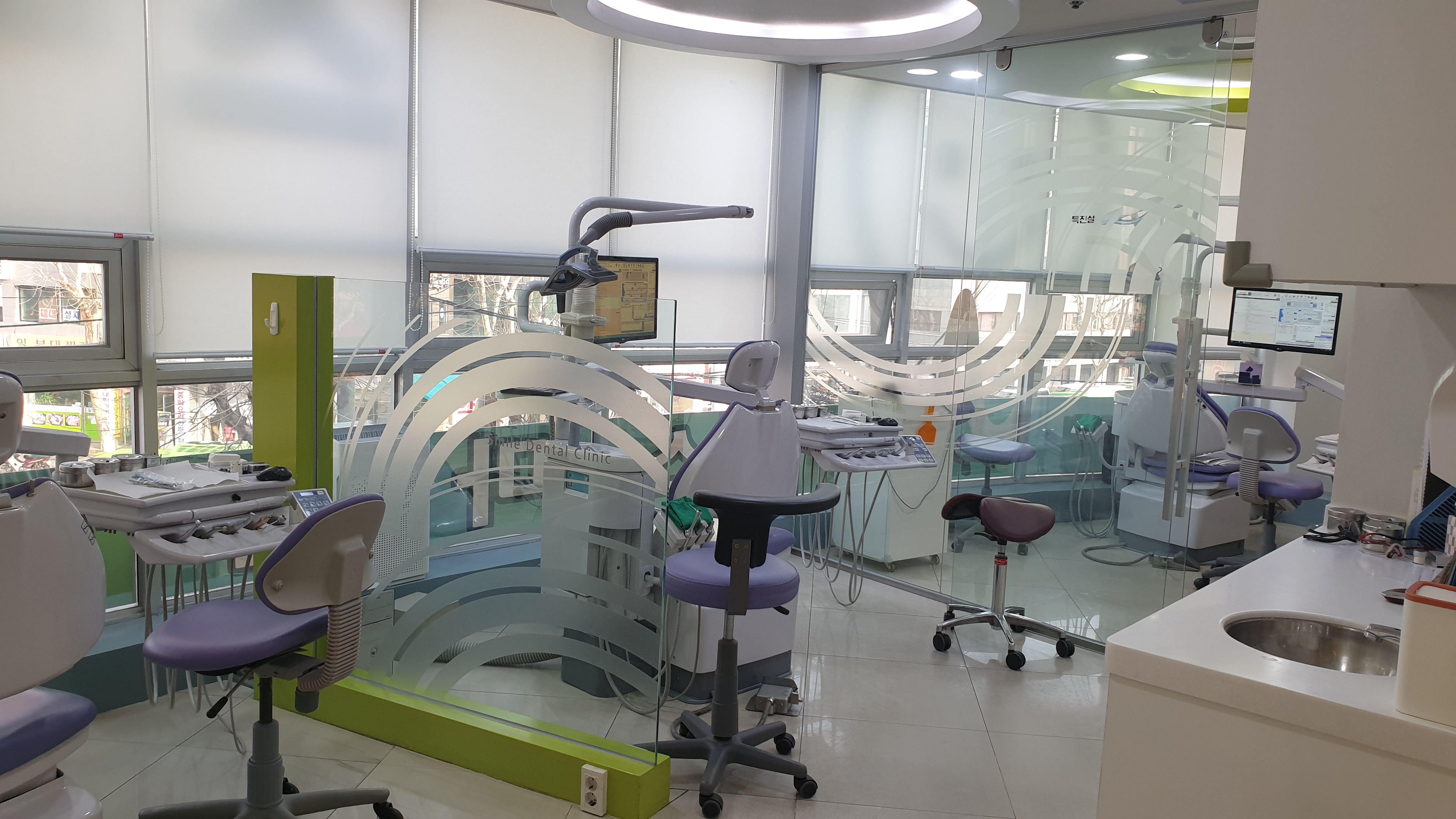 스마일치과의원 대표 이미지