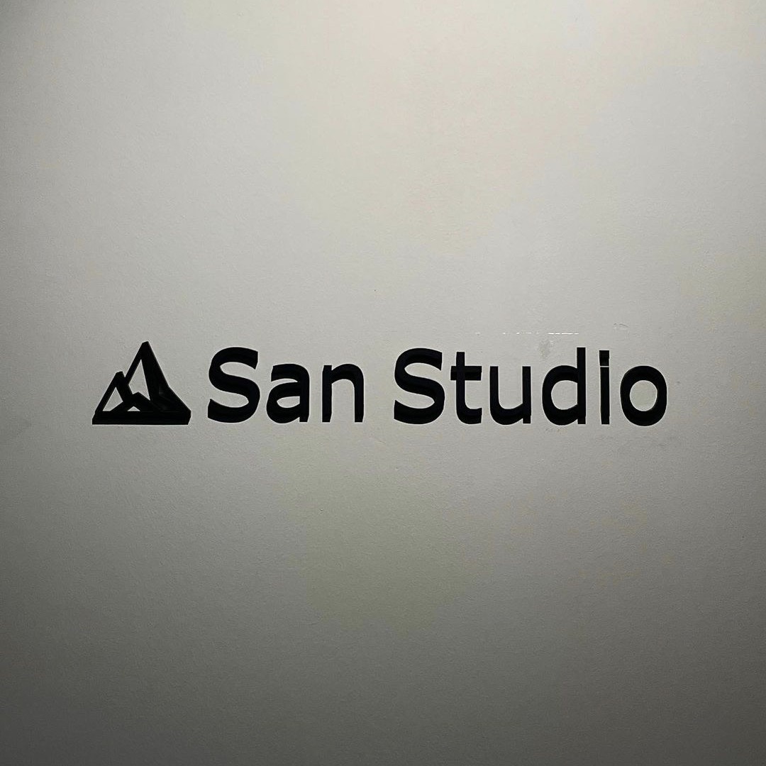 1번째 스튜디오 사진