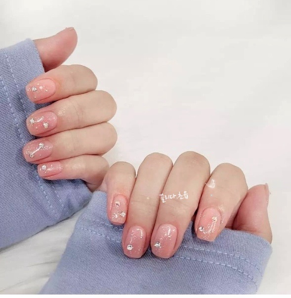 네일끌리다