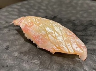 스시 히로아키