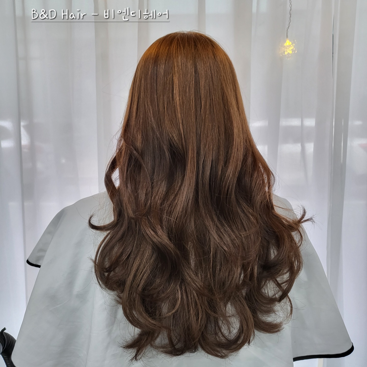B&D Hair 내부 또는 관련 모습