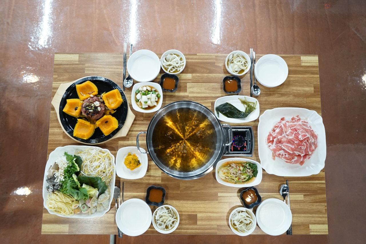 호박오리 샤브샤브
