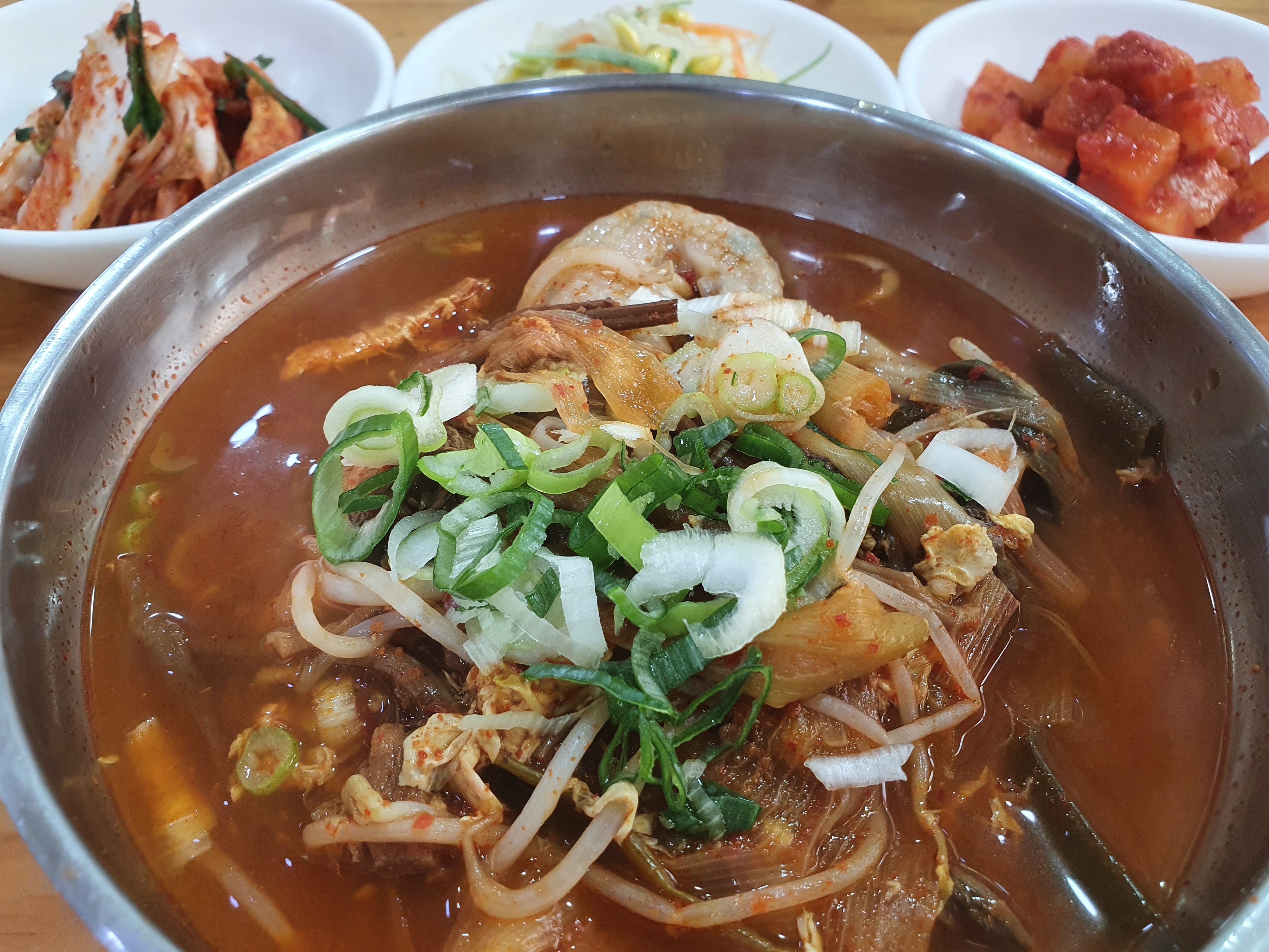 만두육개장(김치만두)