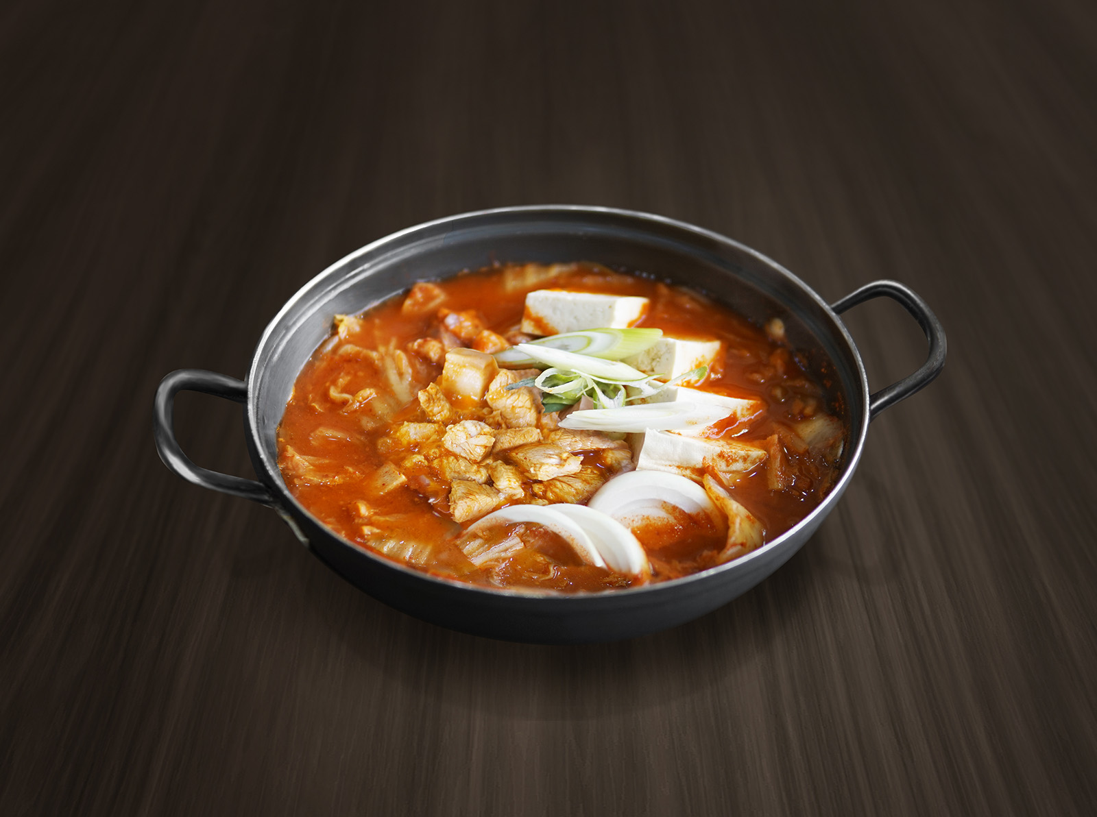 청천 통돼지 김치찌개