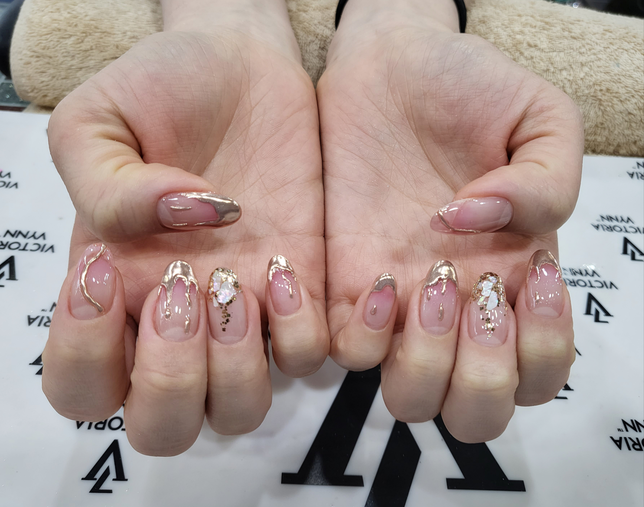 예인손톱 대표 이미지