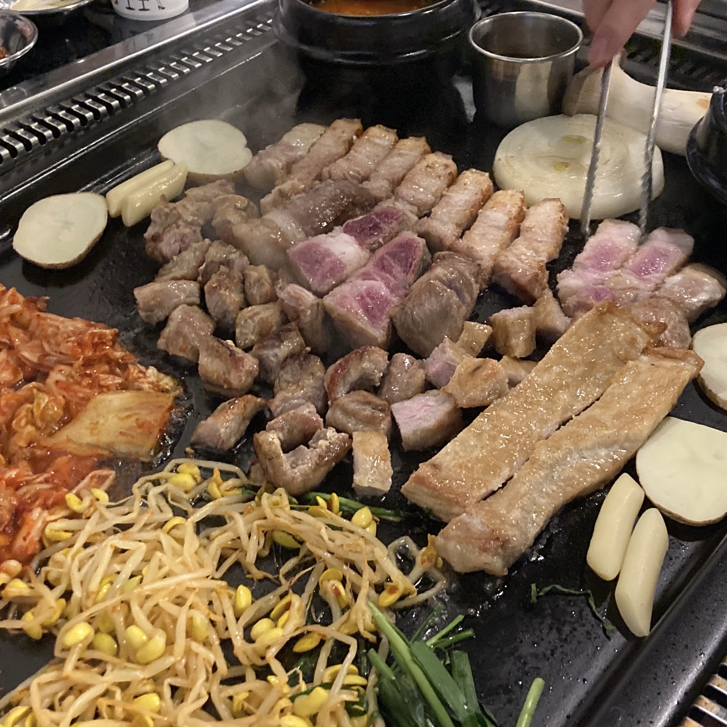 돼지는이베리코 포항효자점
