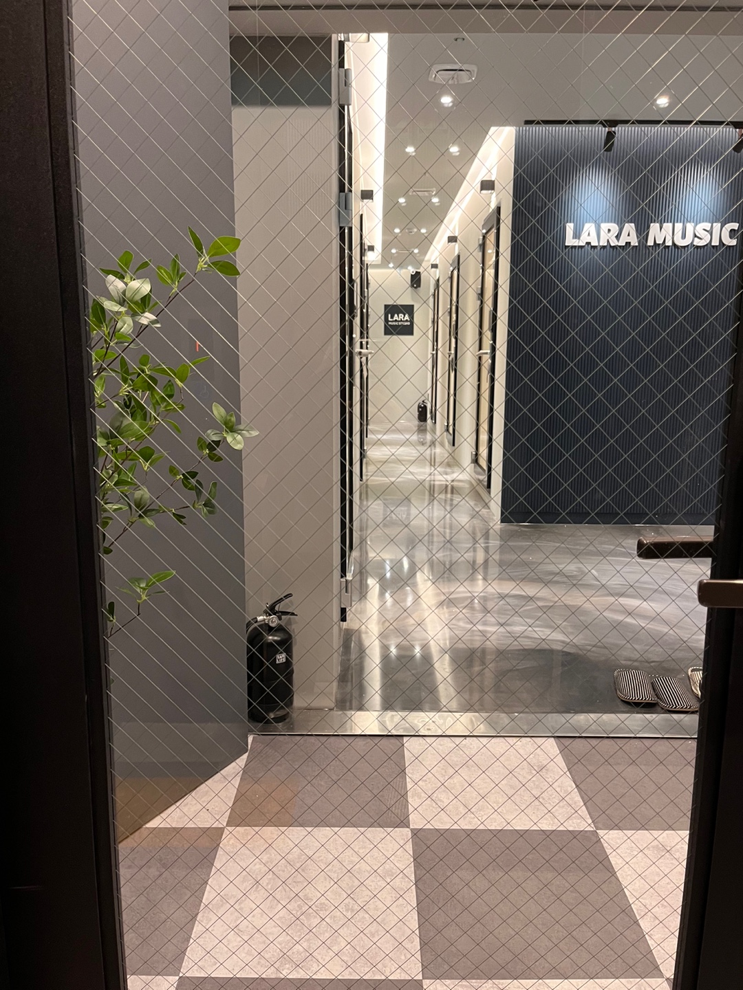 4번째 스튜디오 사진