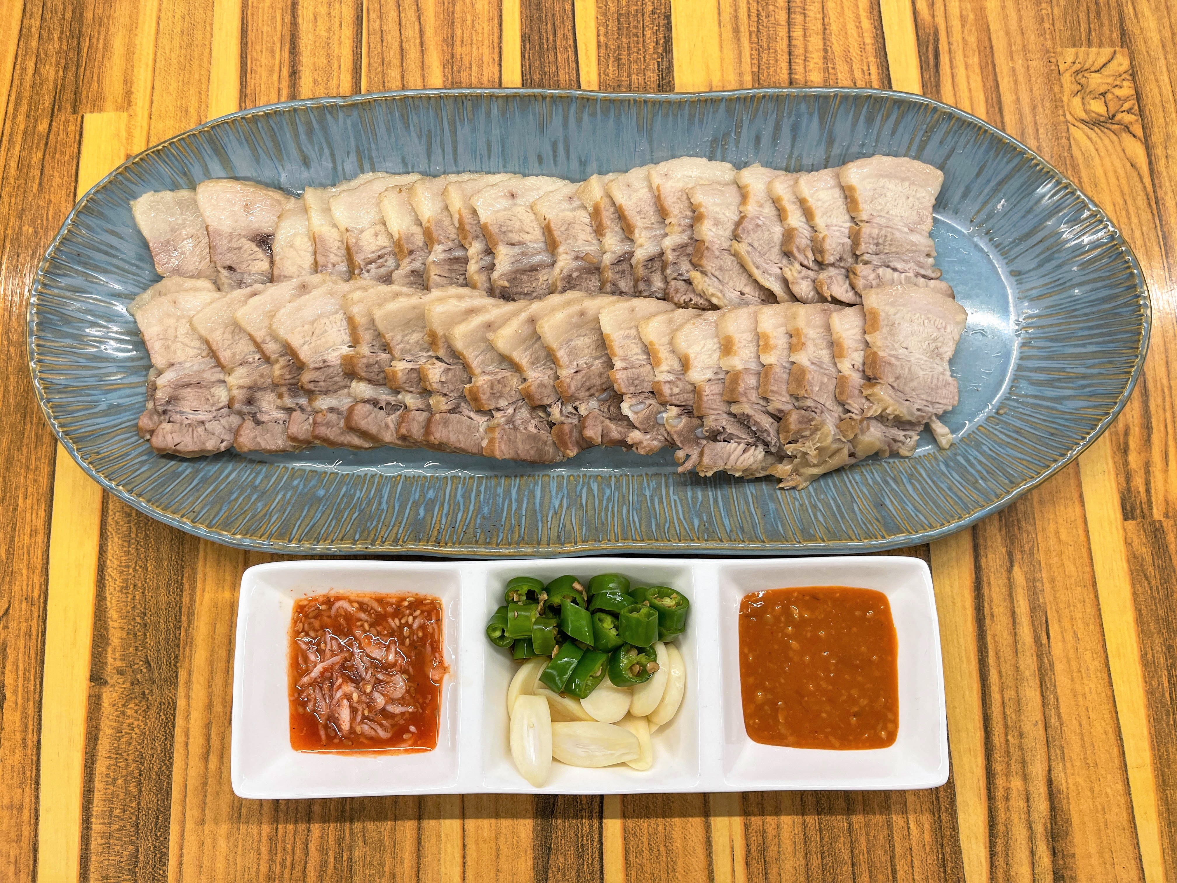 수육(중)