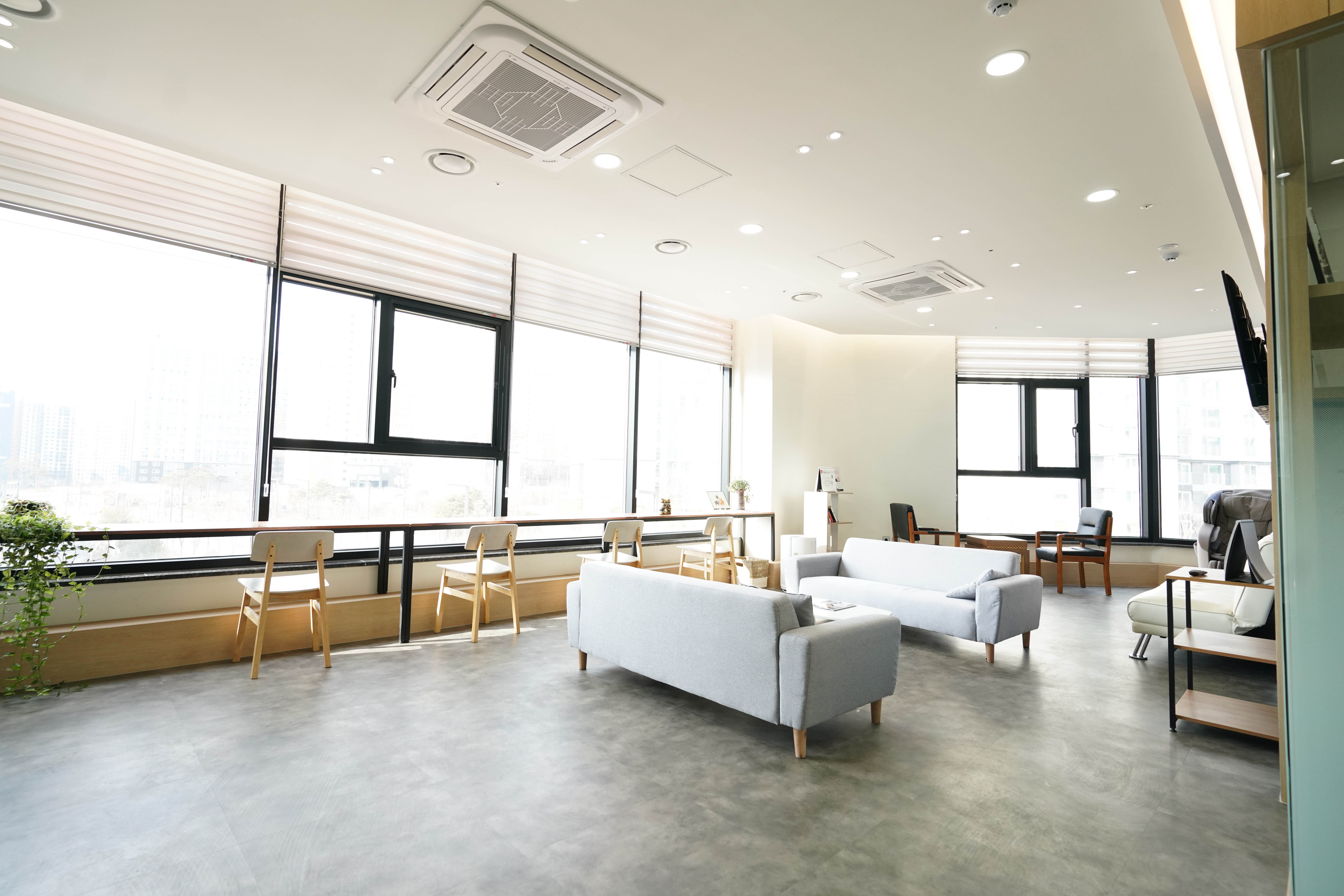 365스마일치과 대표 이미지