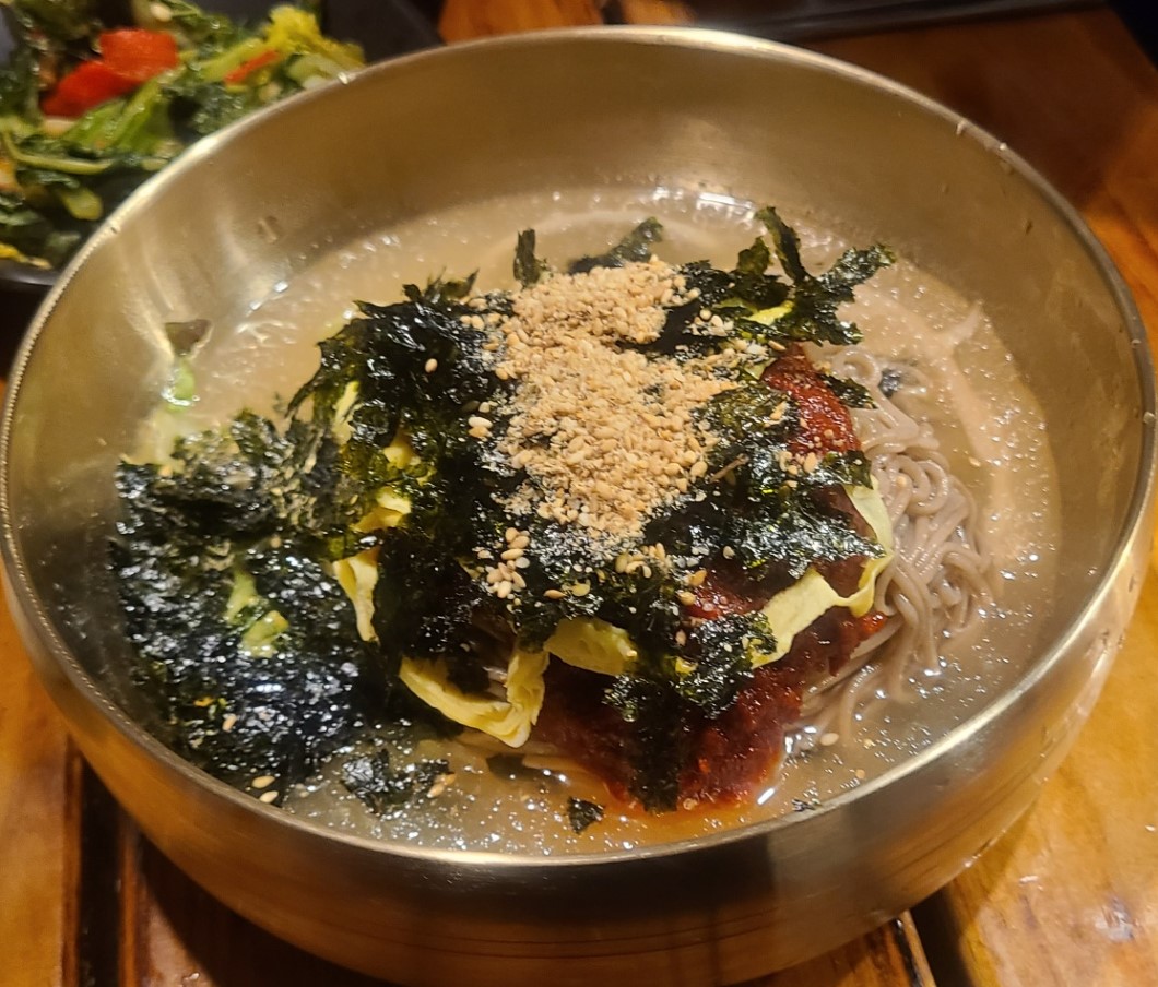 유명숯불닭갈비 가평본점 사진 3