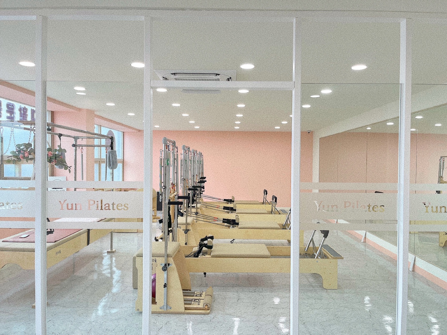 윤필라테스 대표 이미지