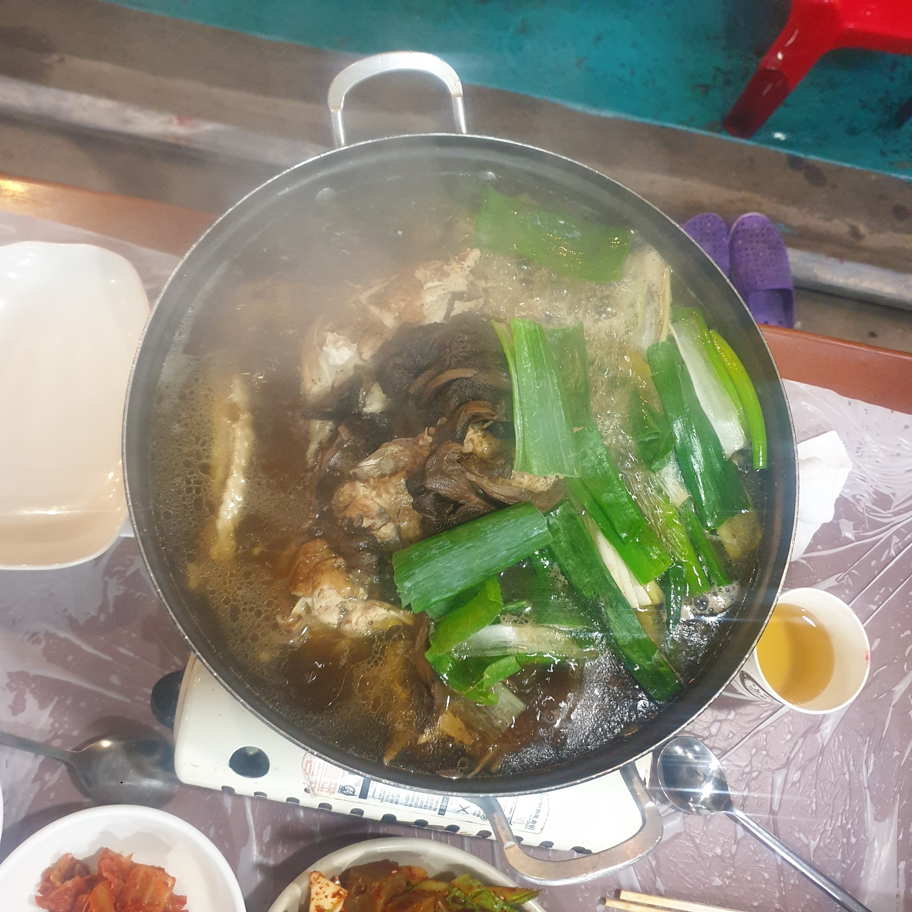 능이 오리백숙