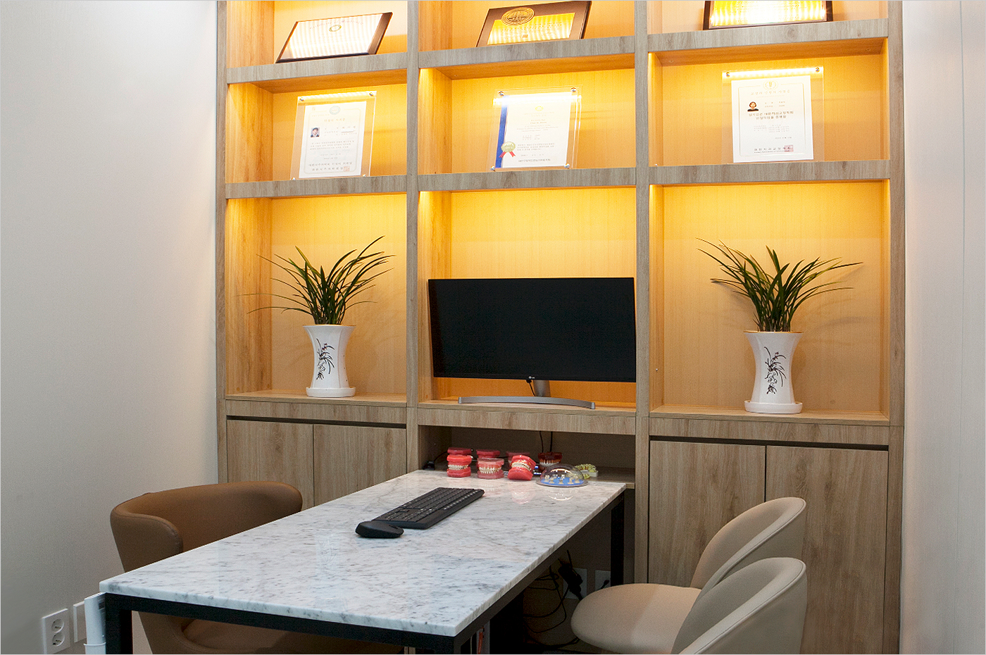 이스턴치과의원 대표 이미지