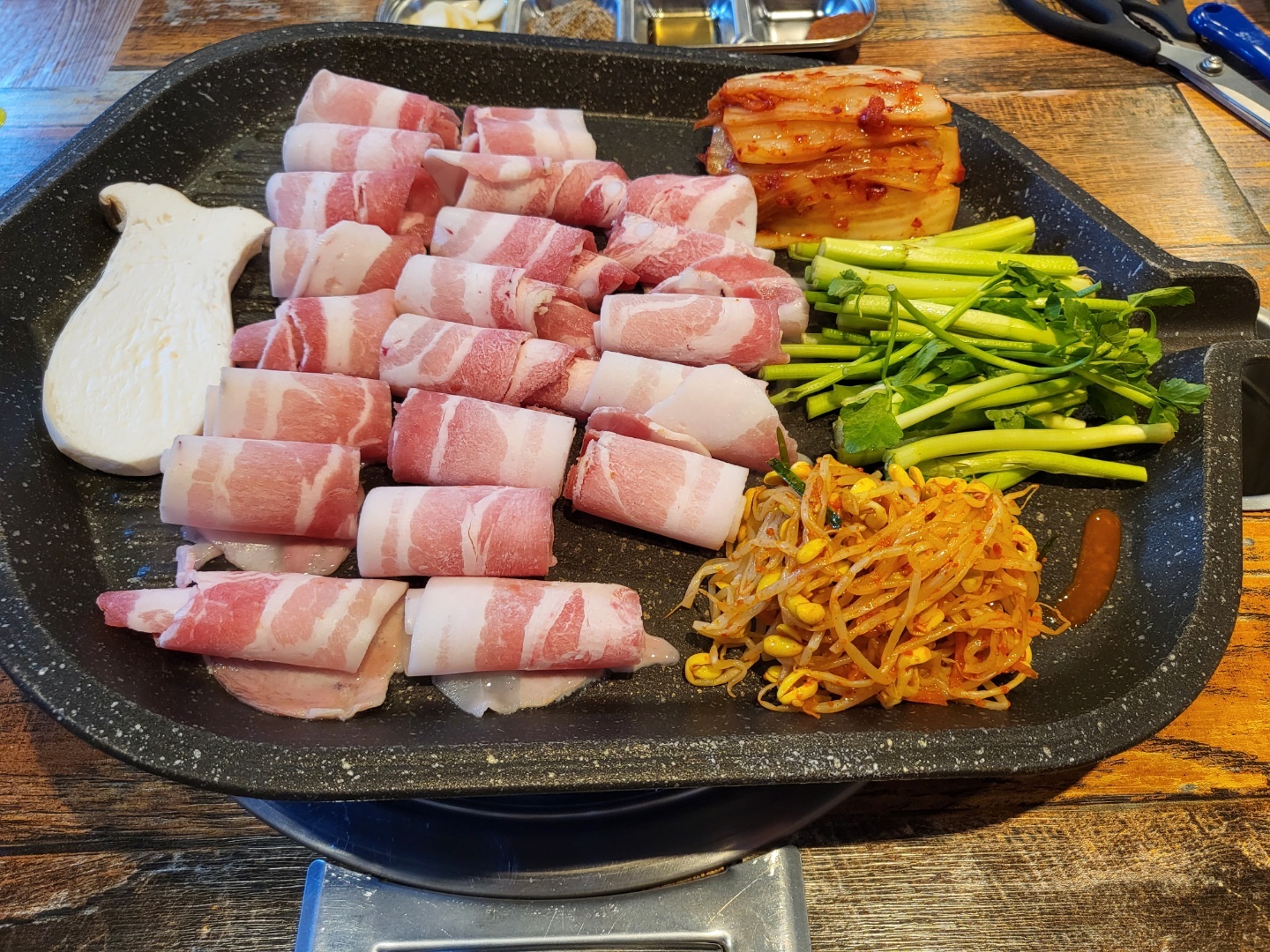 첨단대패삼겹살