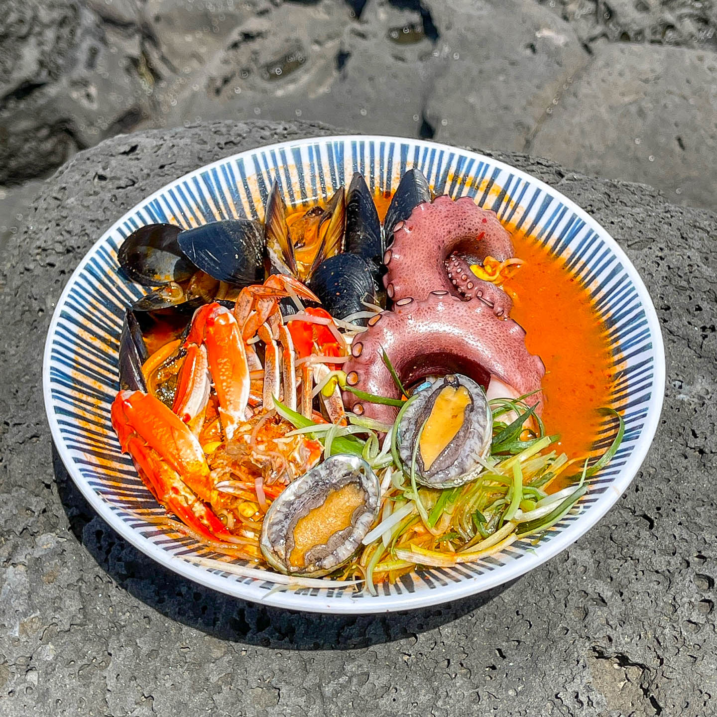 송악산해물라면오빠네본가 본점