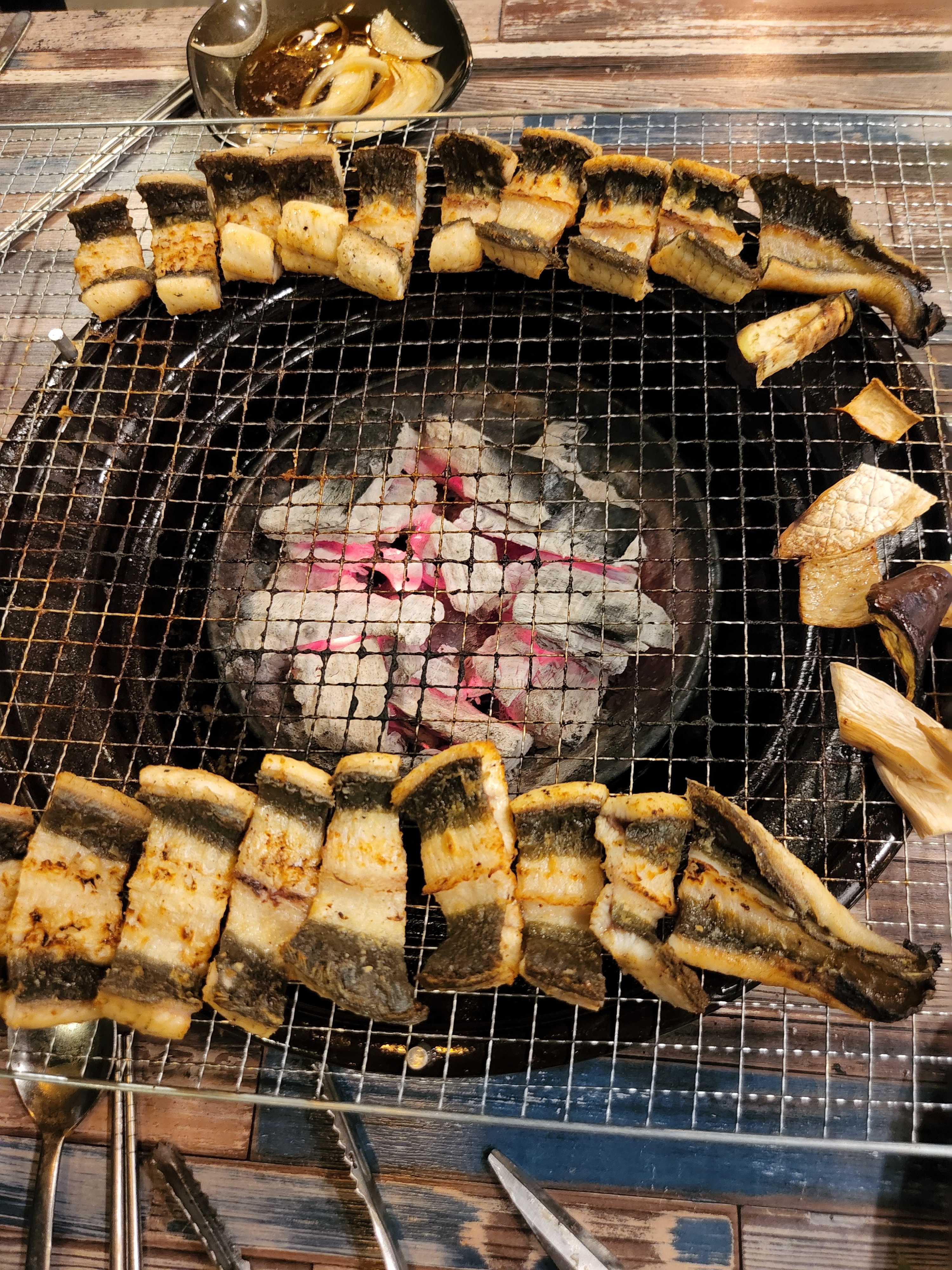 화끈숯불장어
