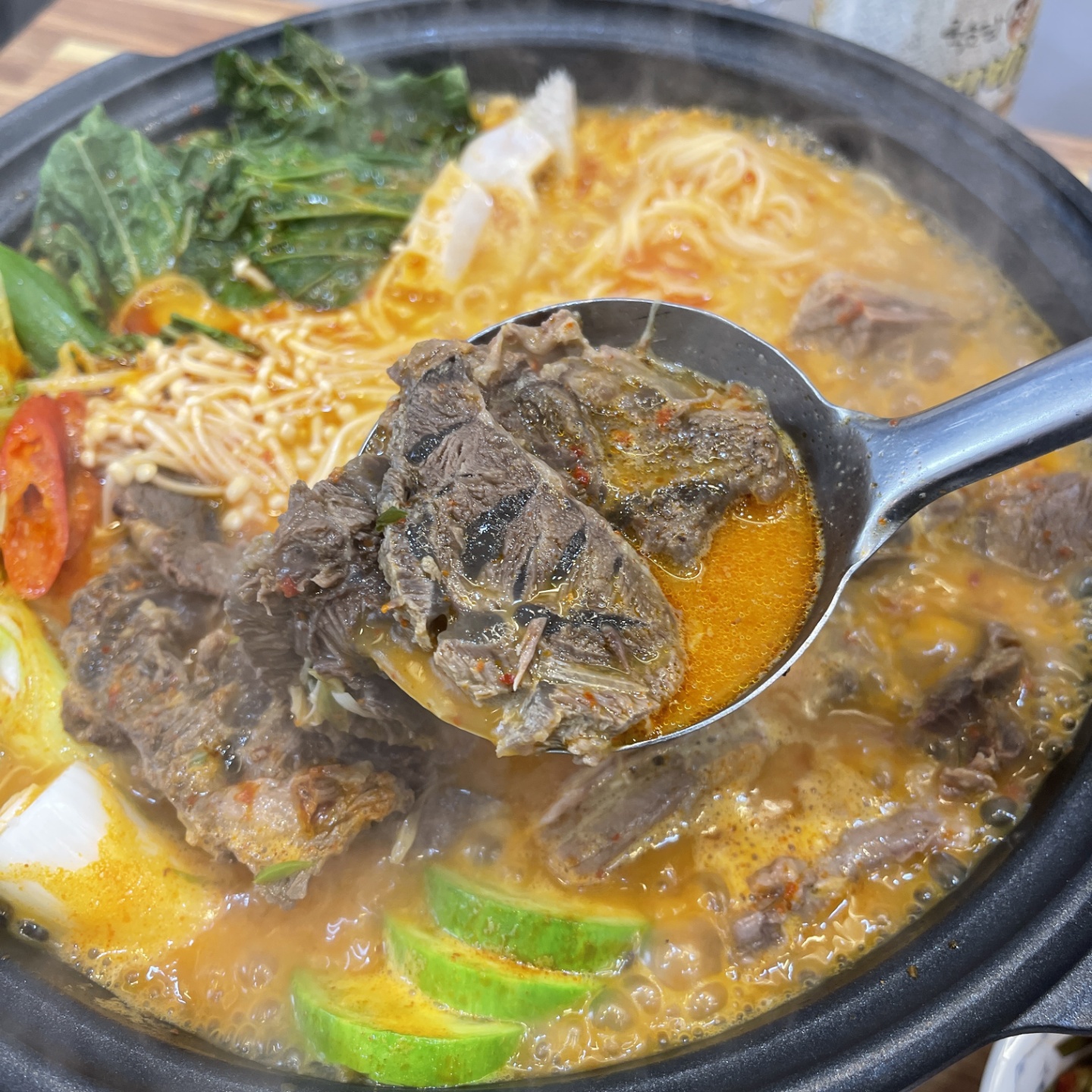 신재우 명인설렁탕 라페스타점