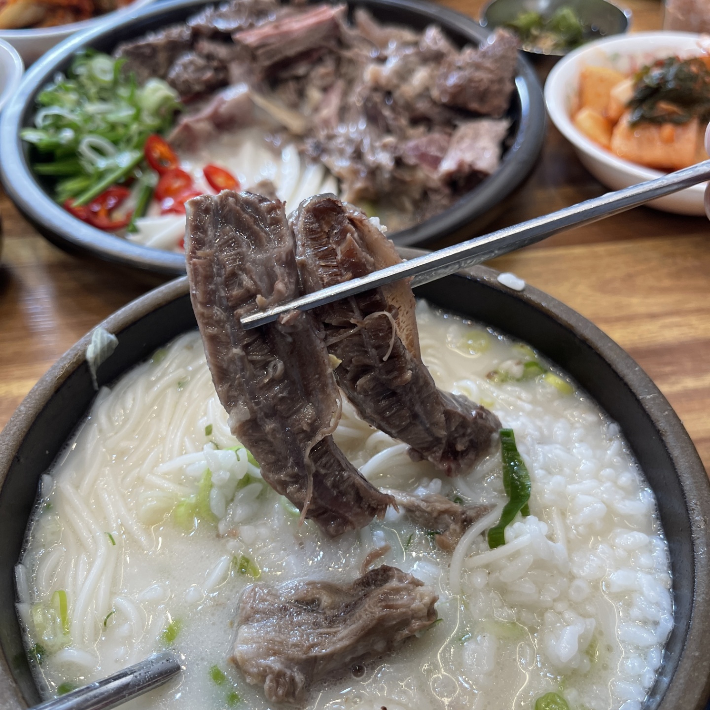 신재우 명인설렁탕 라페스타점