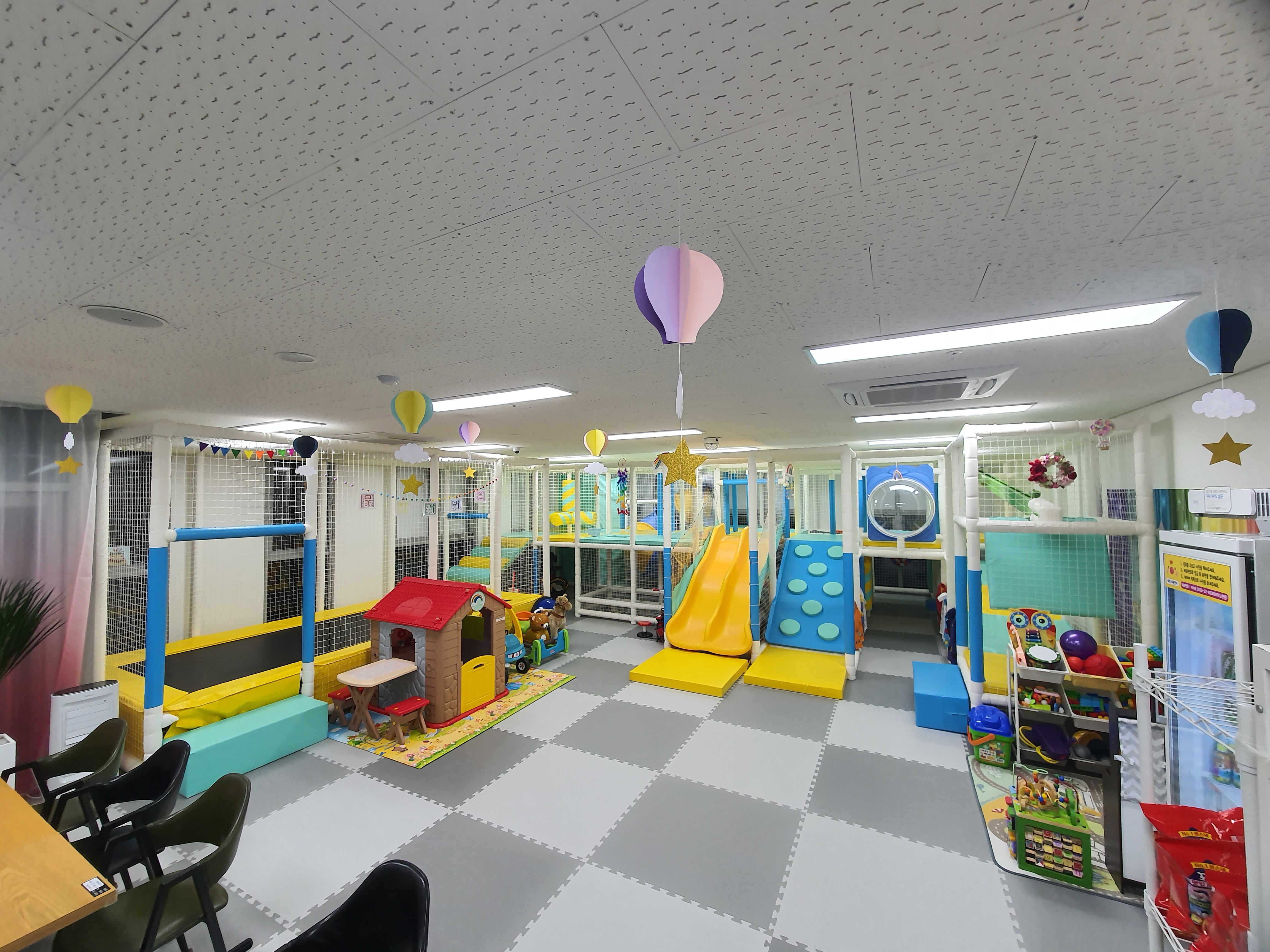 무인키즈카페 우리끼리 무지개마을 세종반곡점