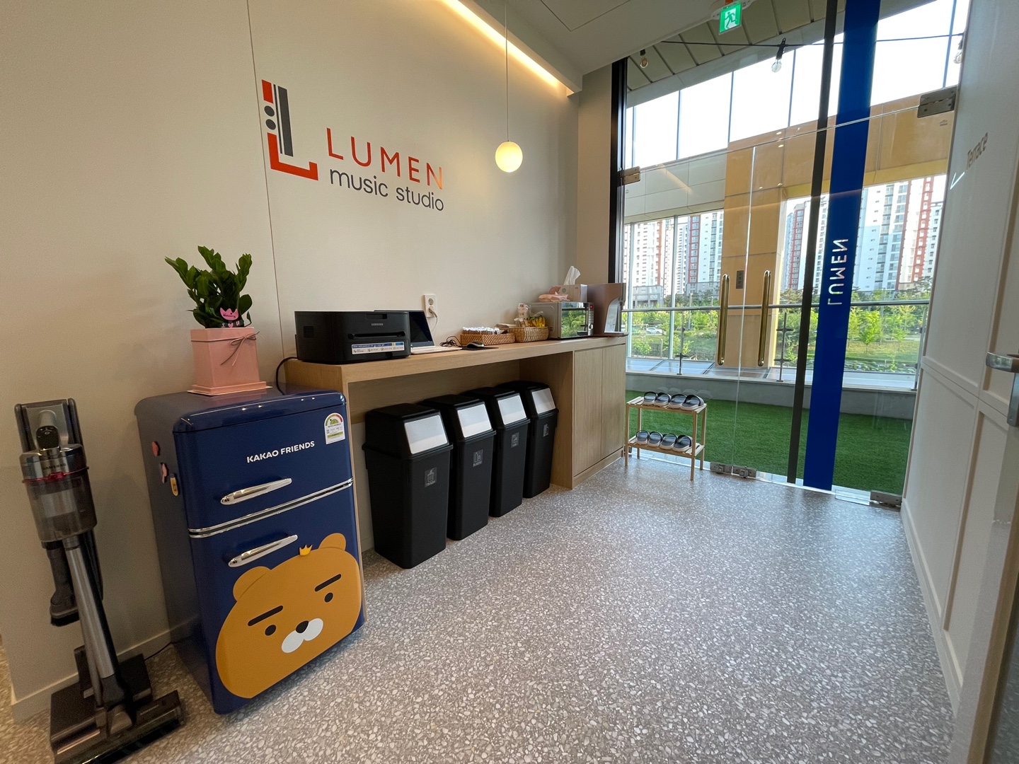 1번째 스튜디오 사진