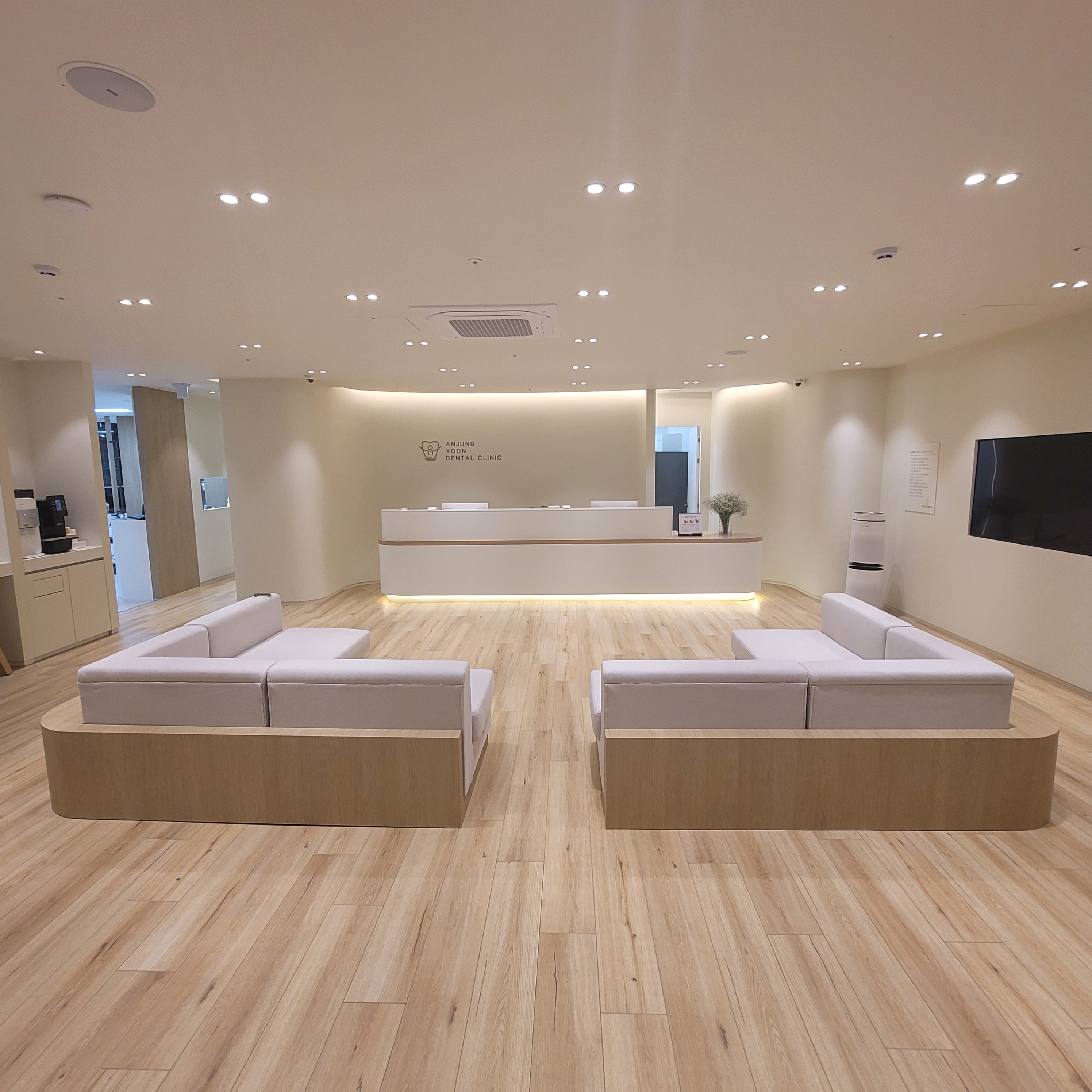 안중 윤치과의원 대표 이미지