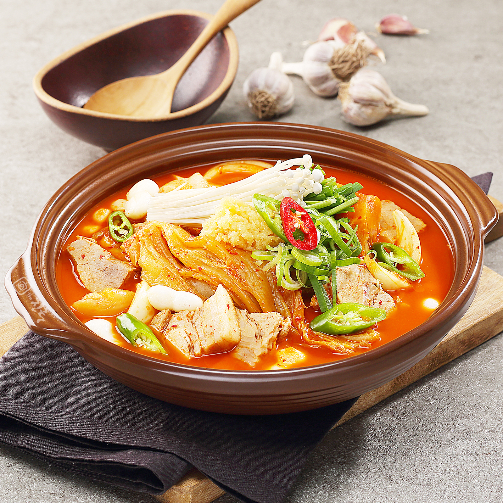 더진국수육국밥 수원역점