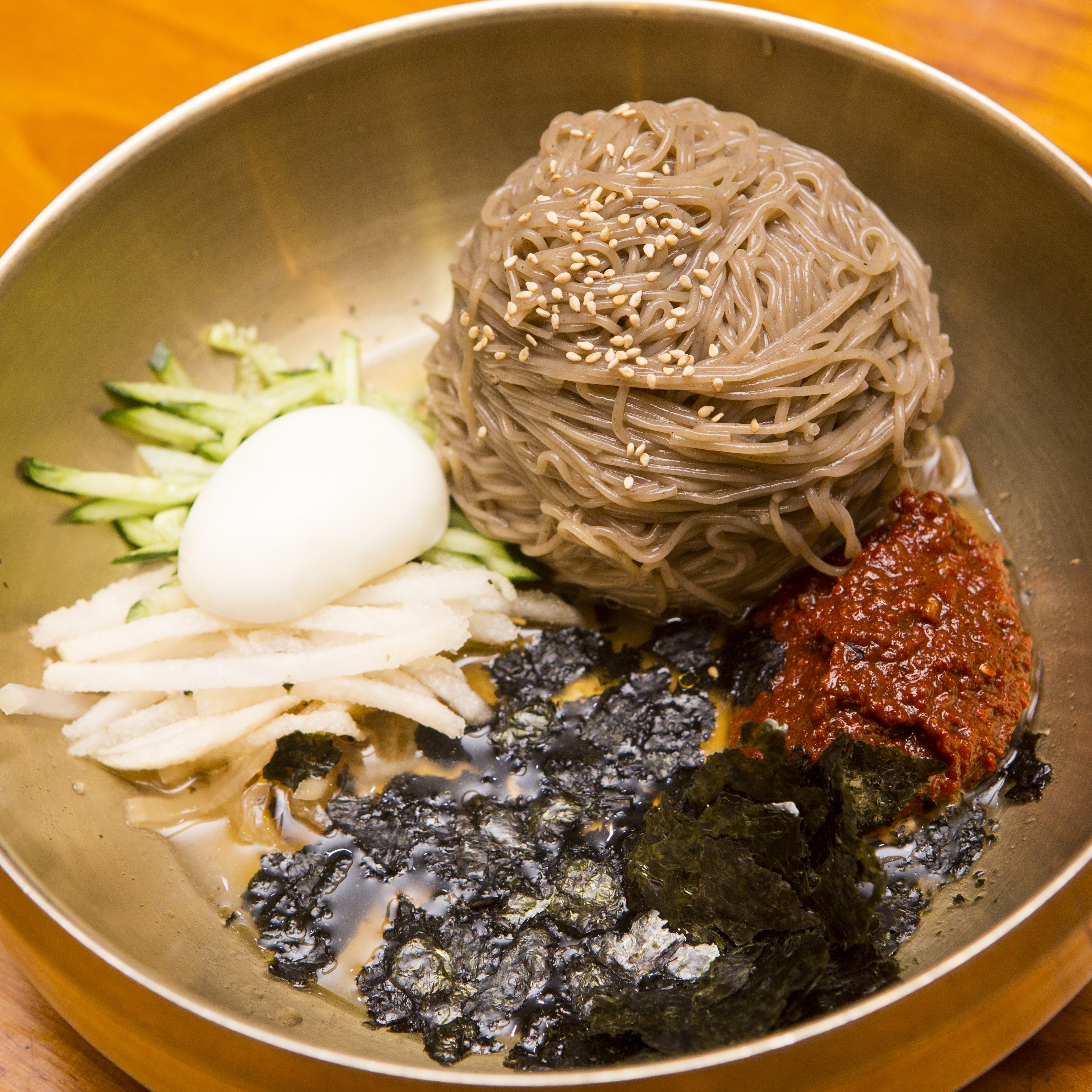 비빔막국수
