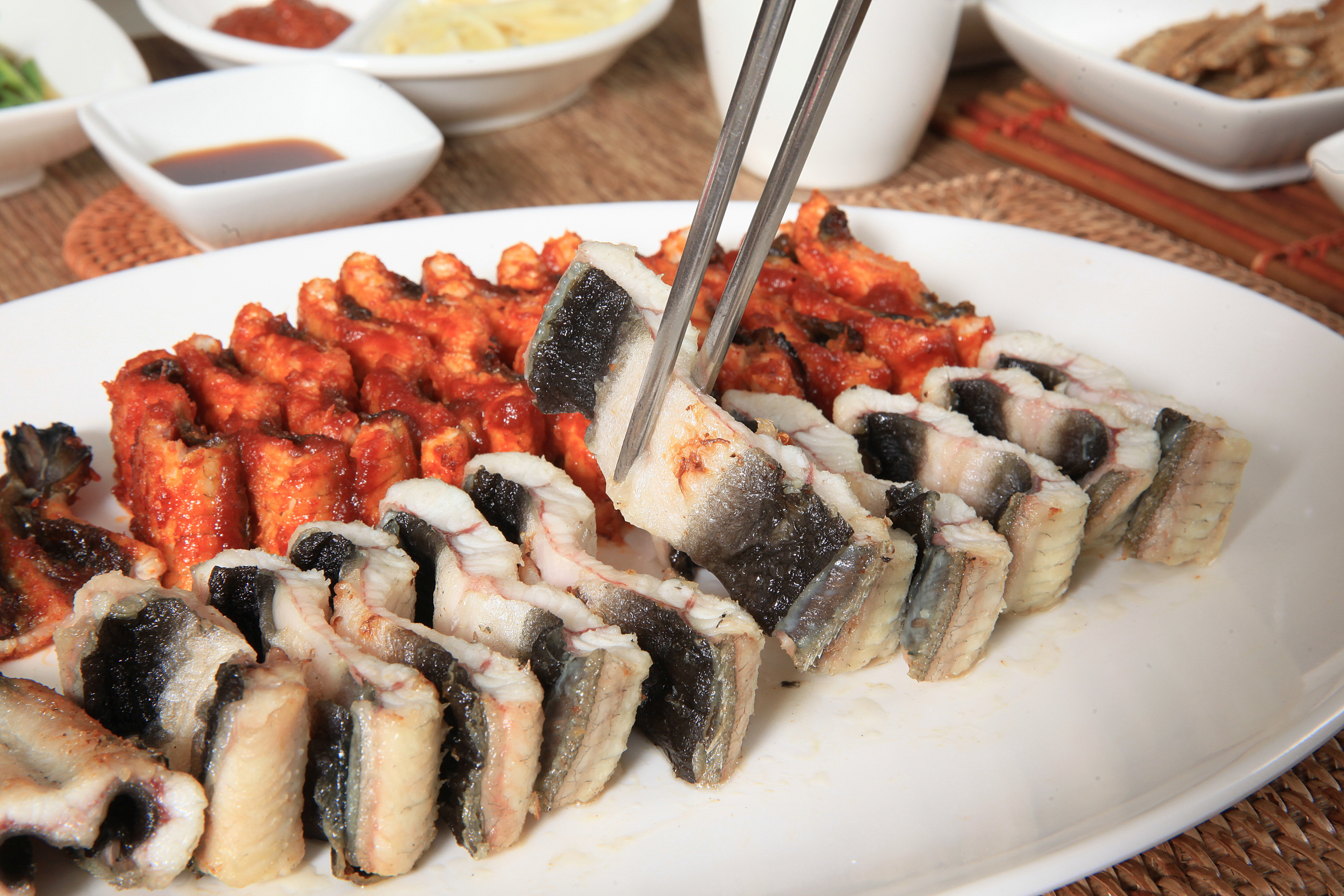 인삼장어백탄구이