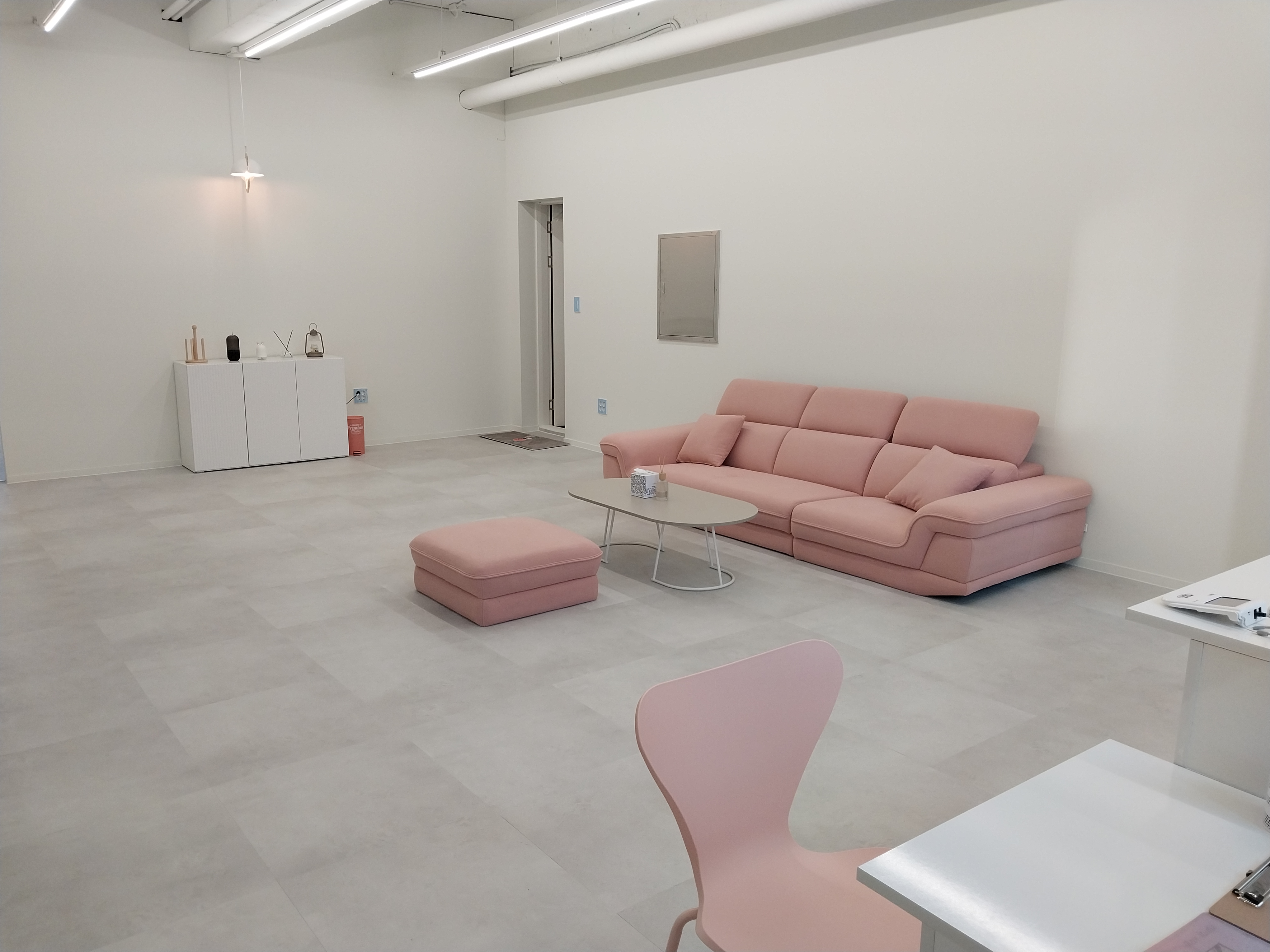 레브스튜디오 대표 이미지