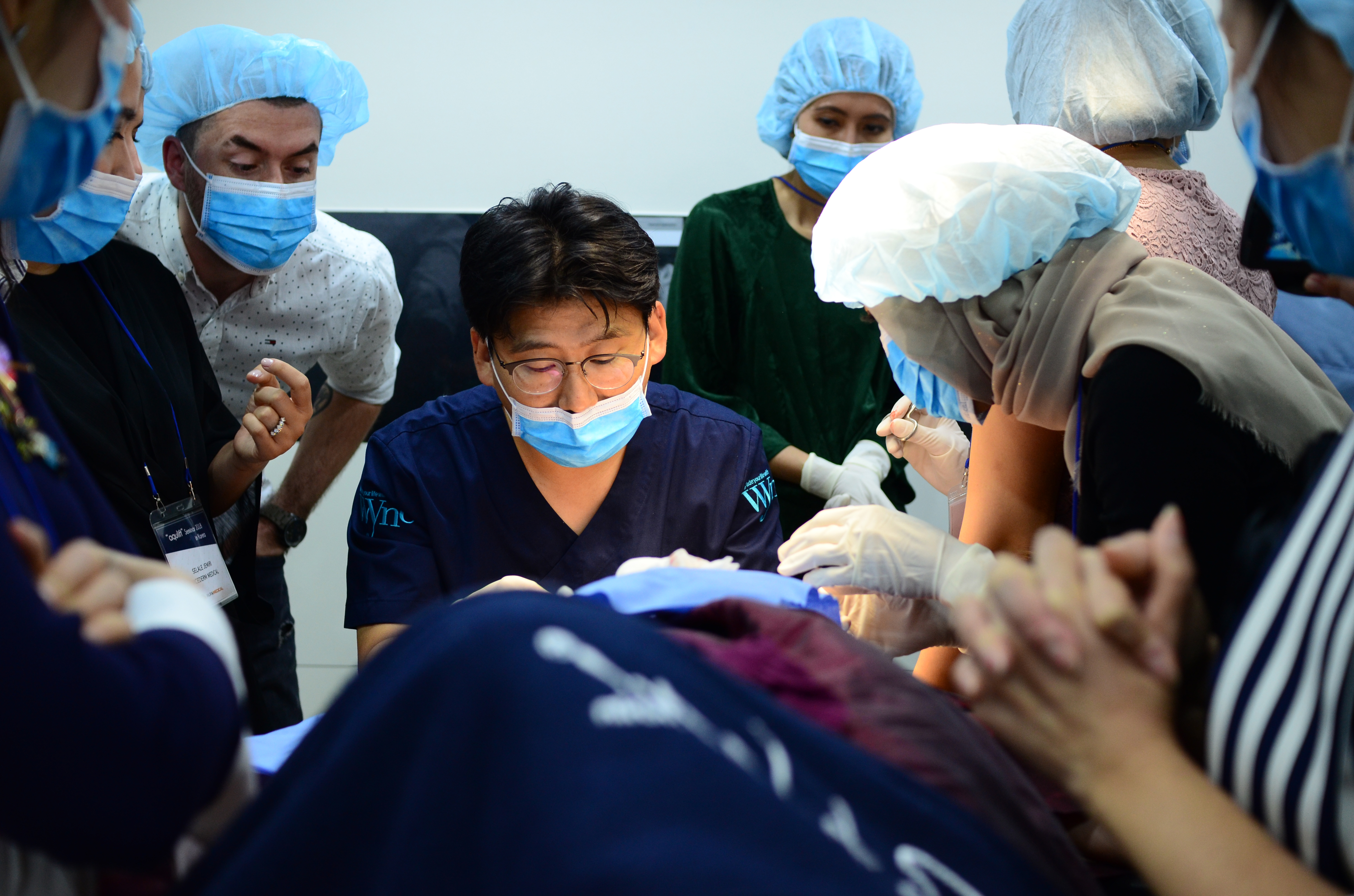 와인성형외과 대표 이미지