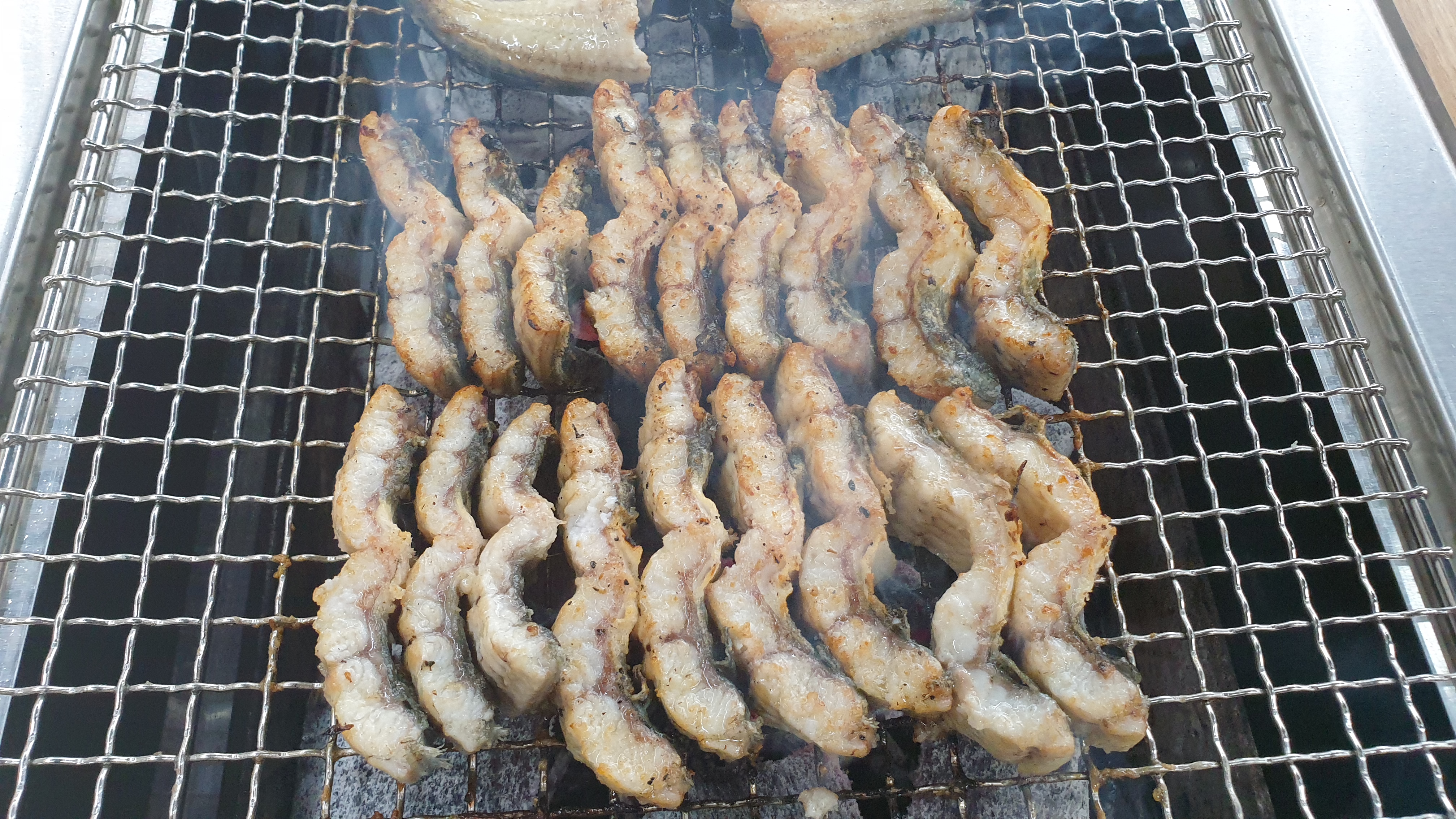 민우숯불장어나라