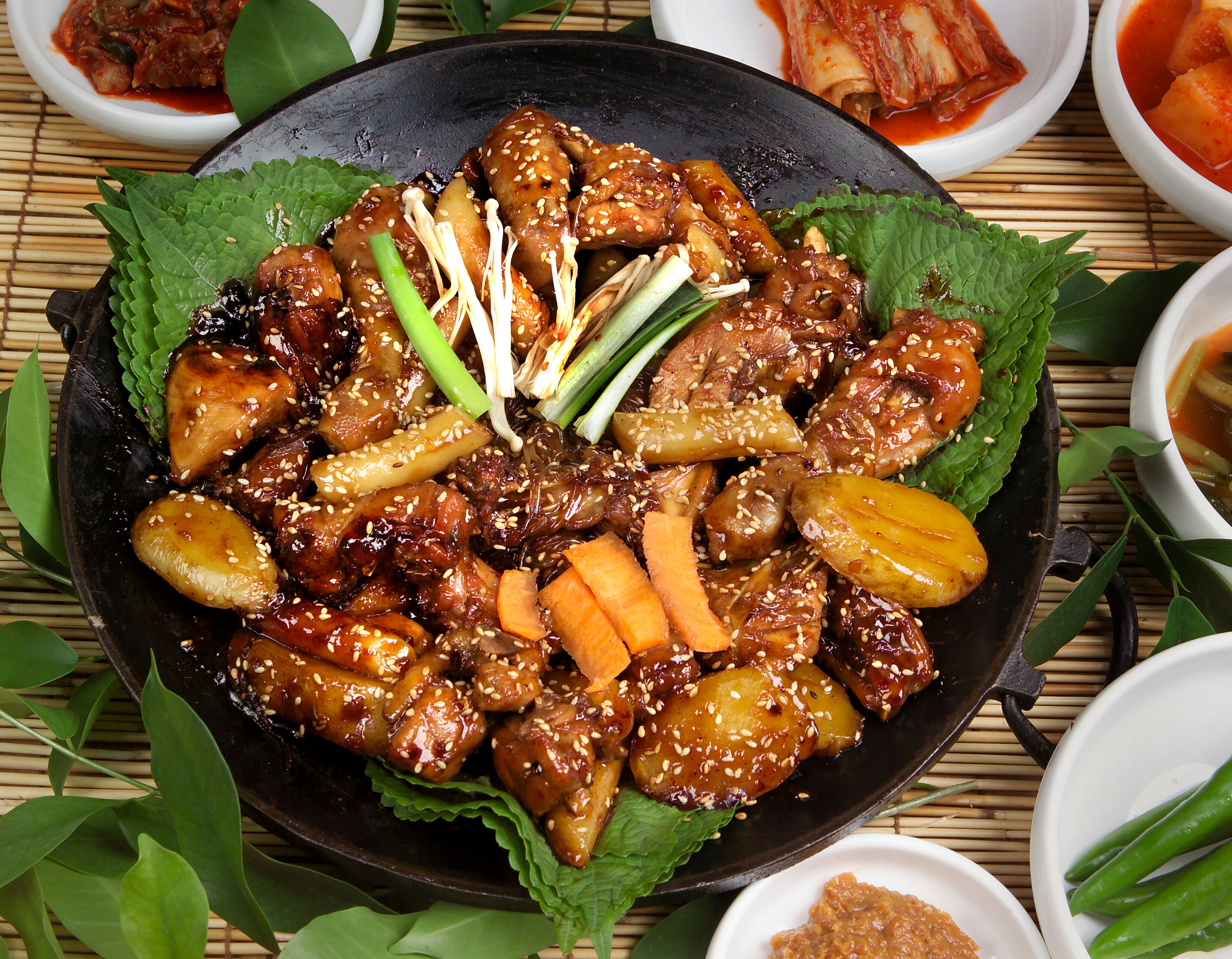 천지유삼계탕