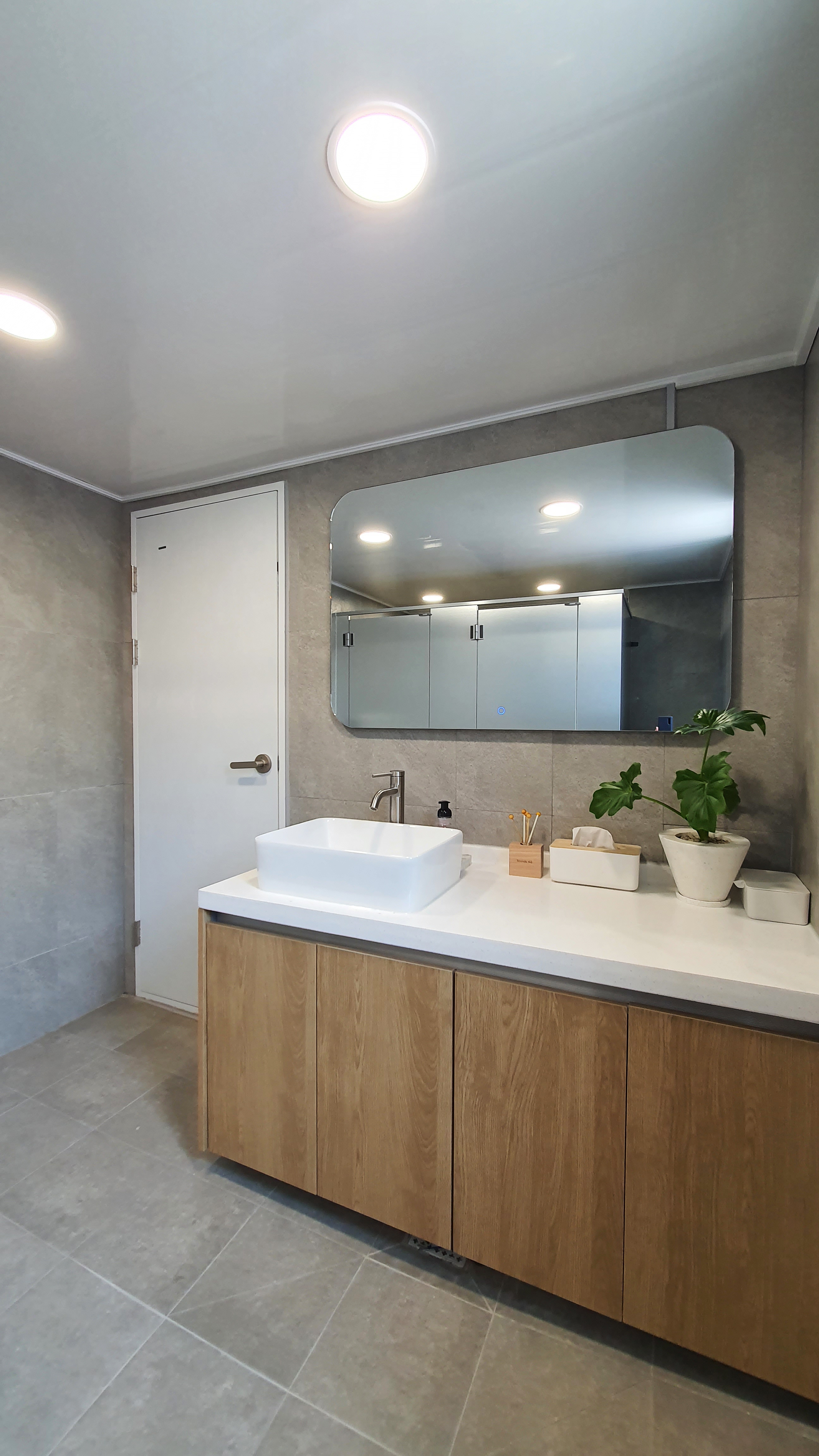 4번째 스튜디오 사진