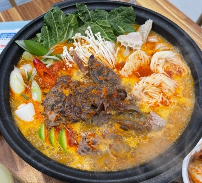 신재우 명인설렁탕 라페스타점