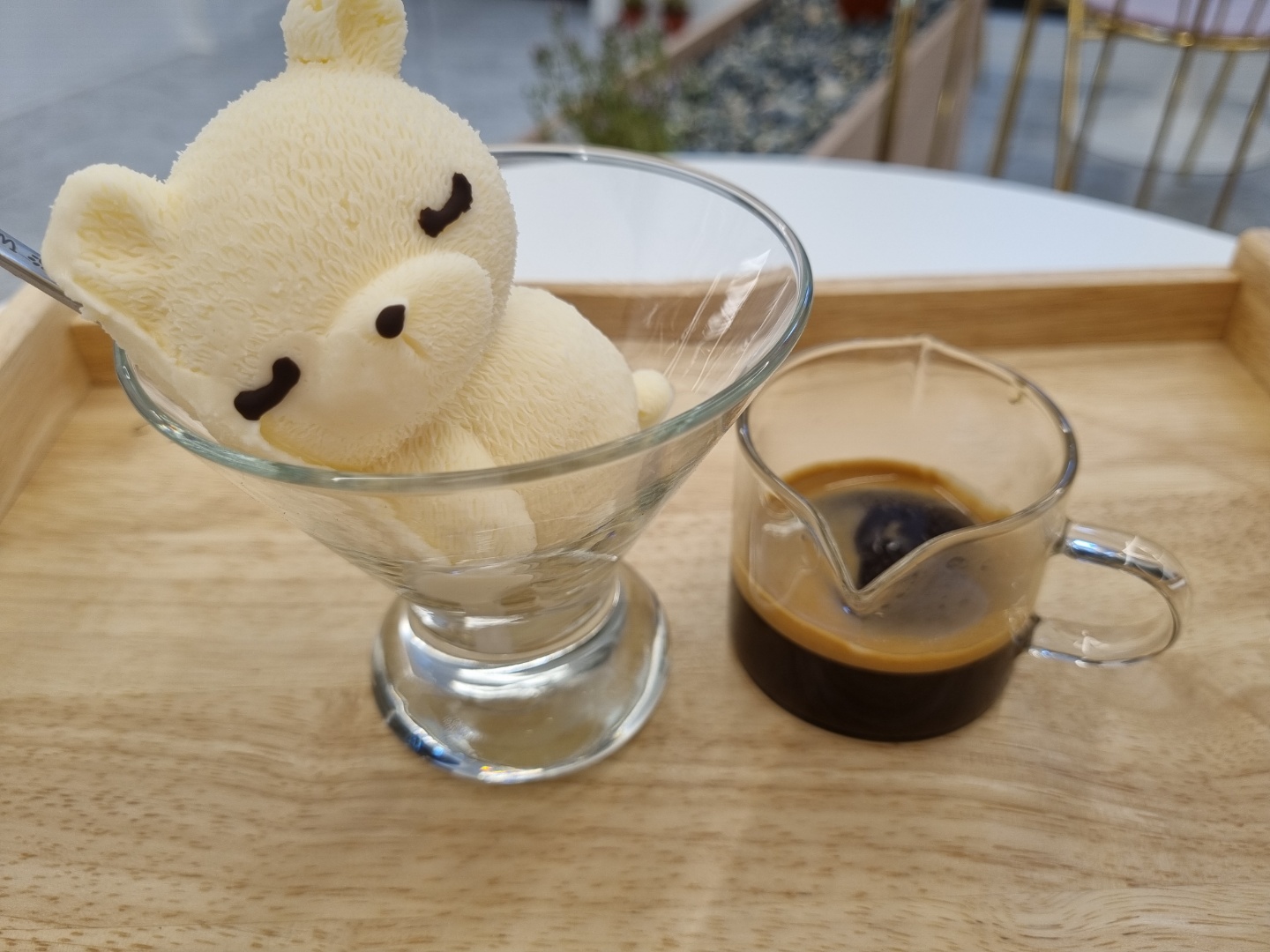 커피담곰