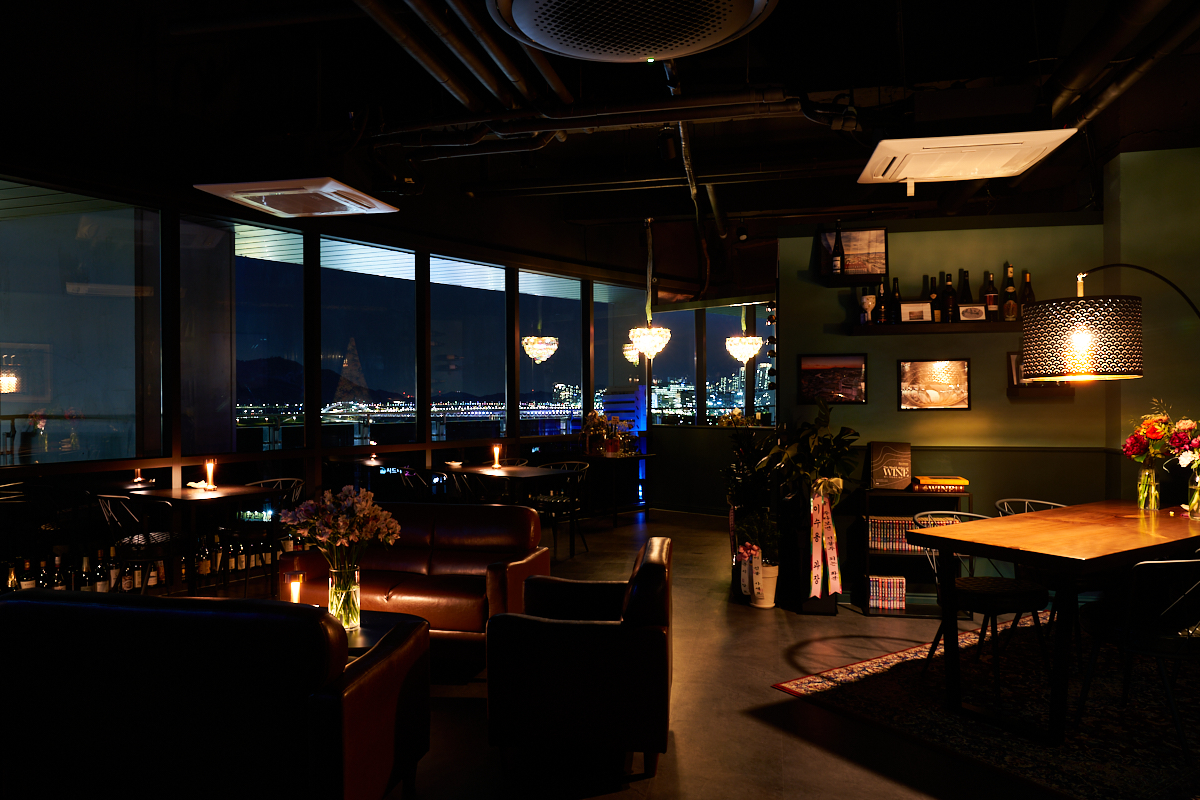 Lounge Alt