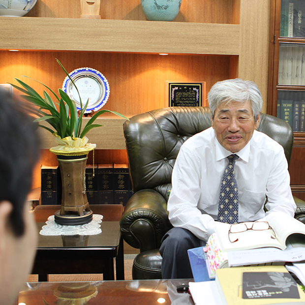 법무법인윤 대표 변호사 사진