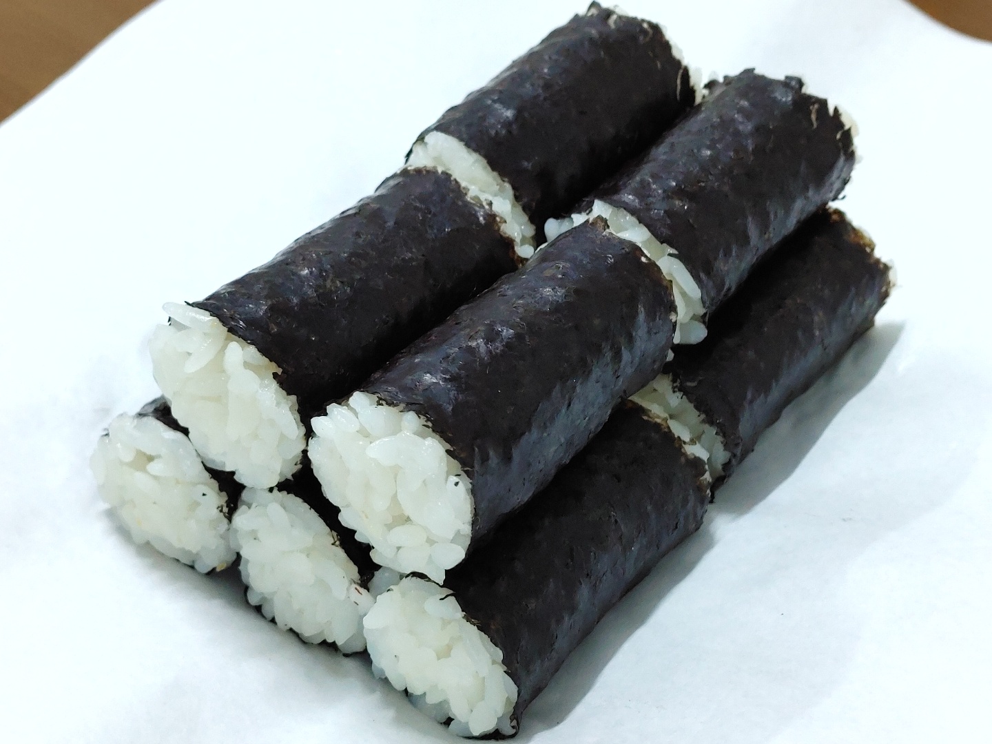 할매손충무김밥 용원신항점