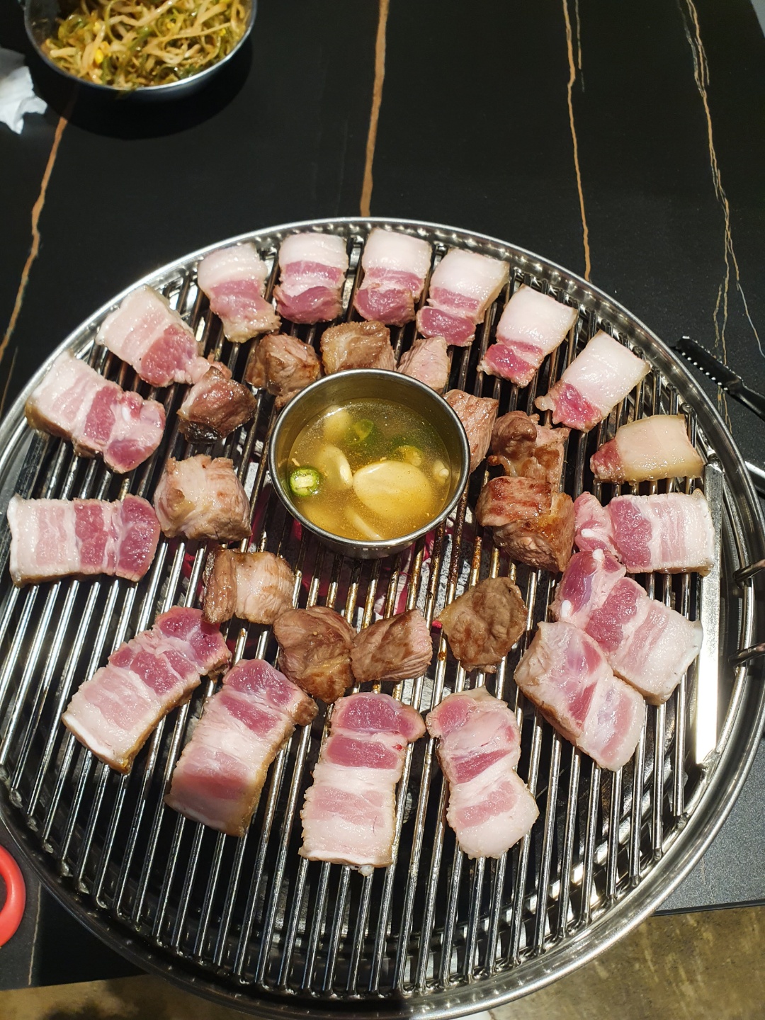 돈65 흑돼지중문본점