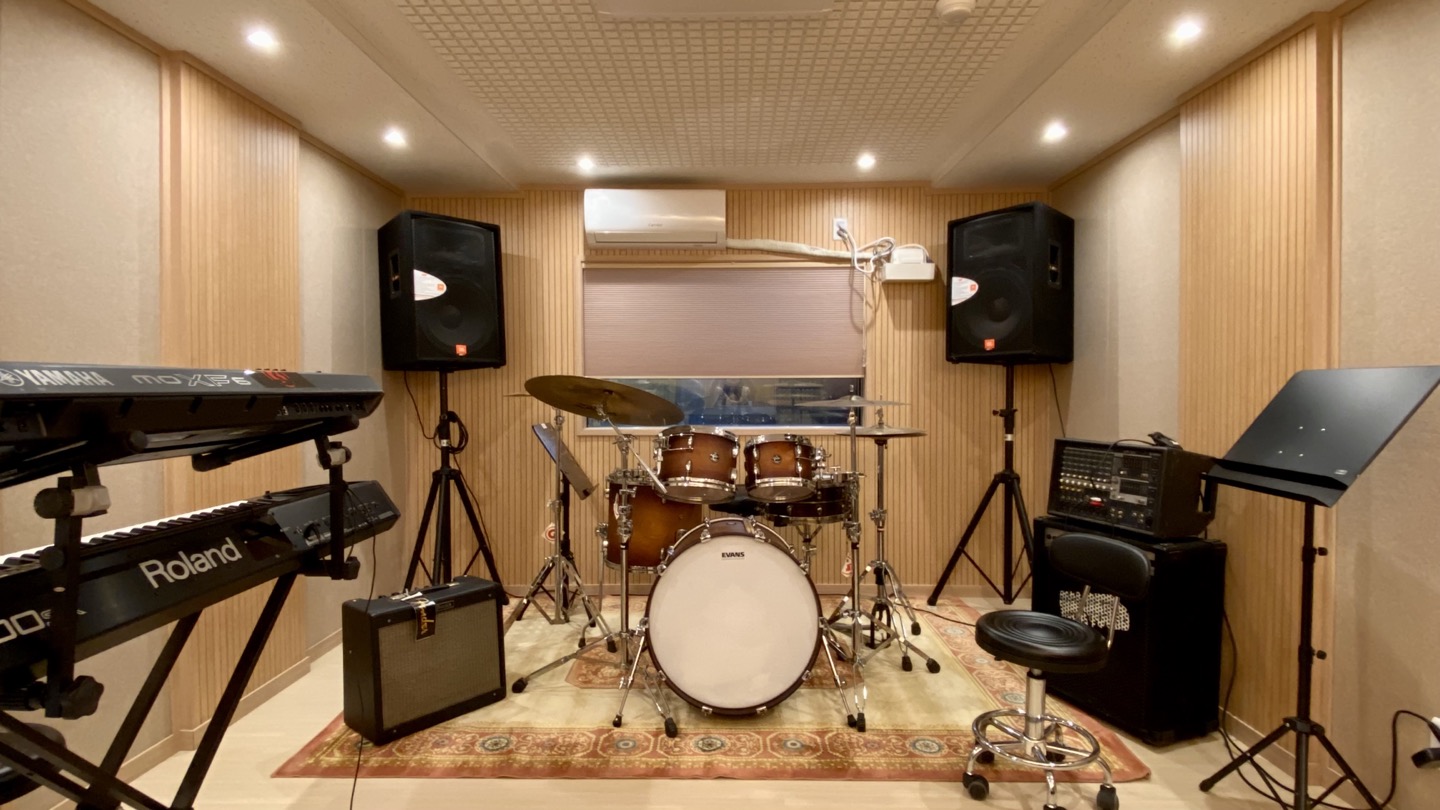 윤드럼 STUDIO
