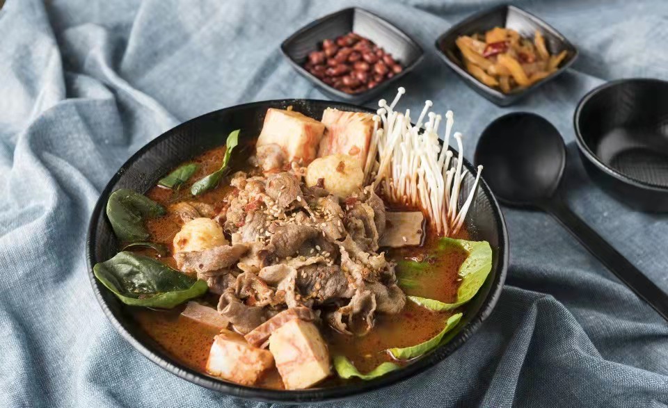 와라와라양꼬치훠궈무한리필
