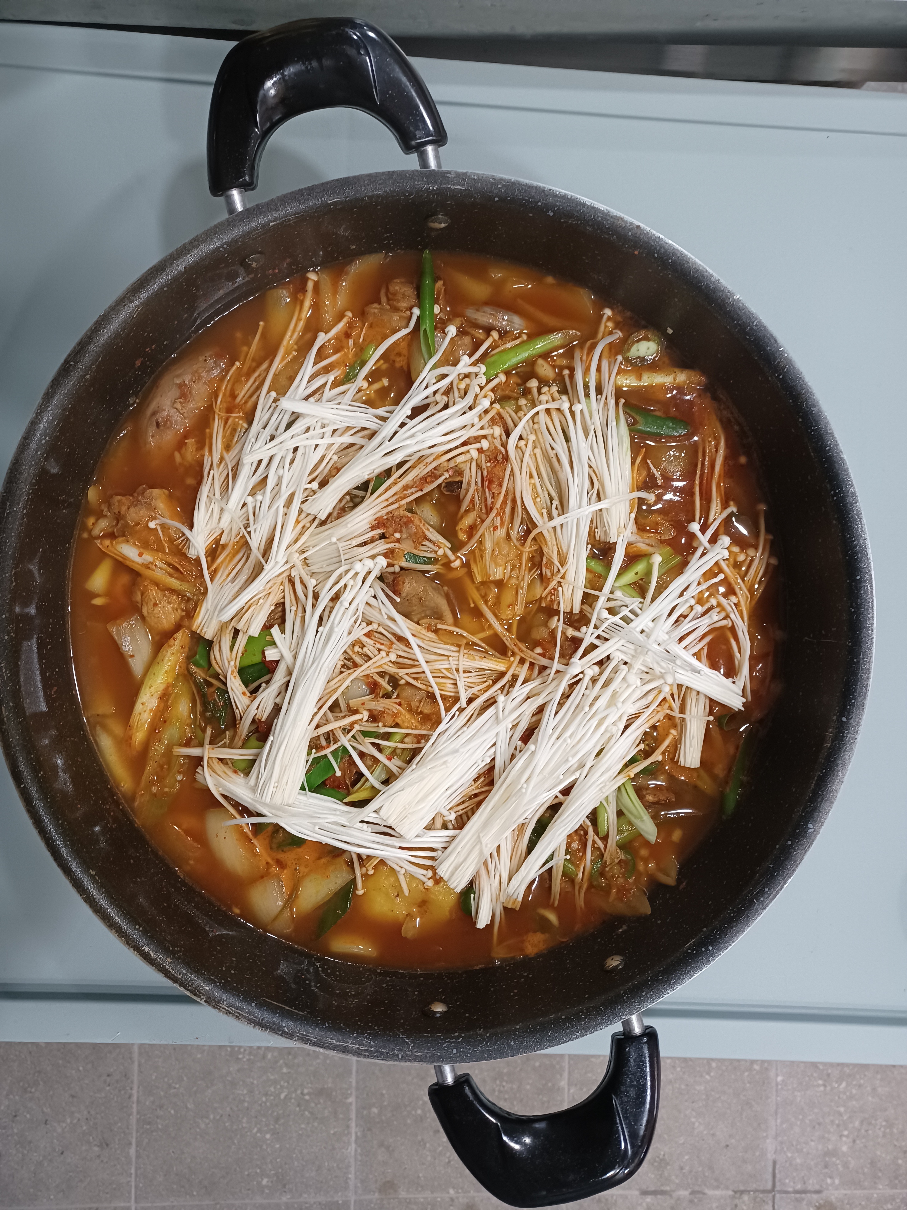 우두산황금참옻닭