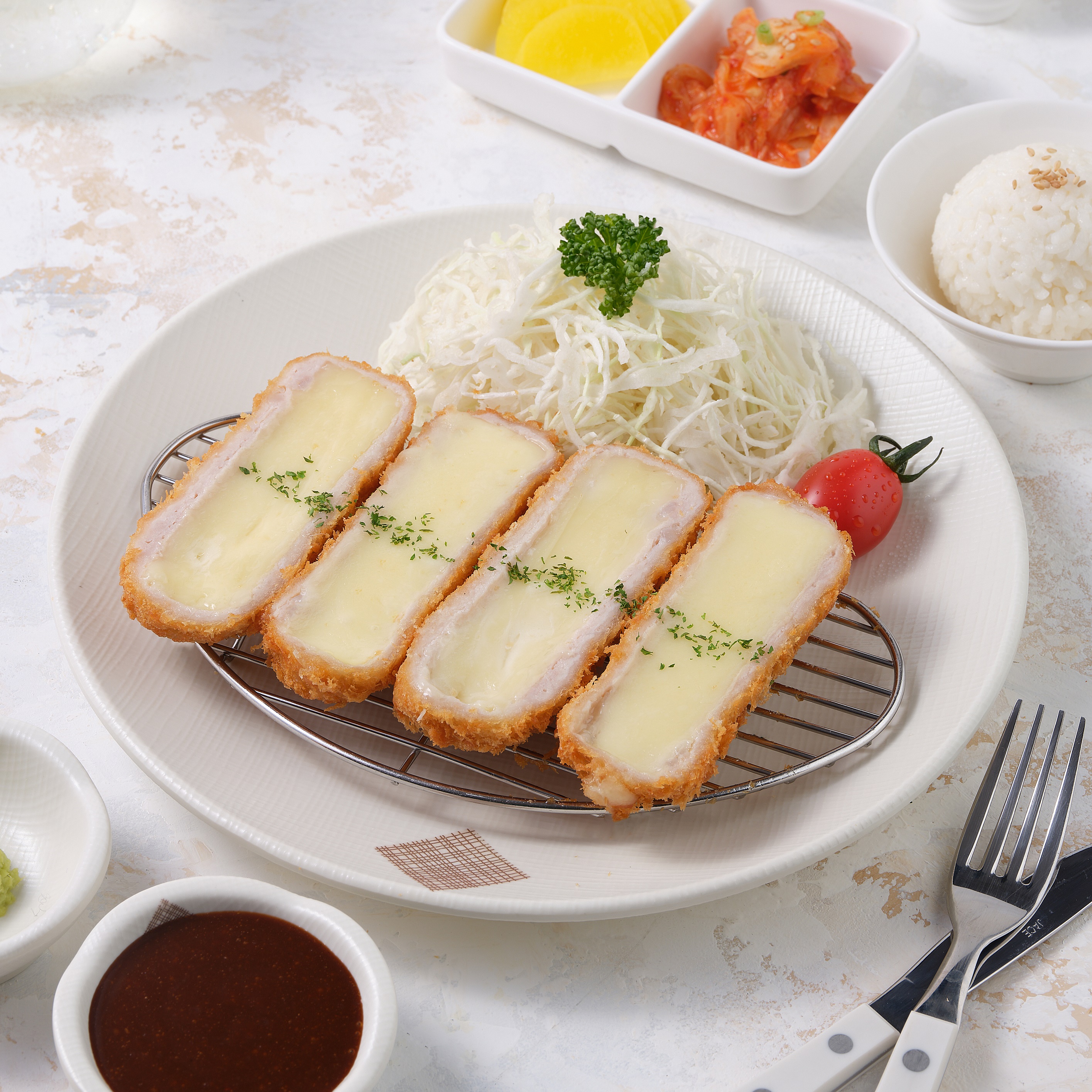 웰돈카츠&떡볶이 경희대점