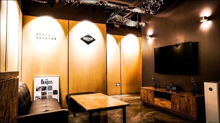 1번째 스튜디오 사진