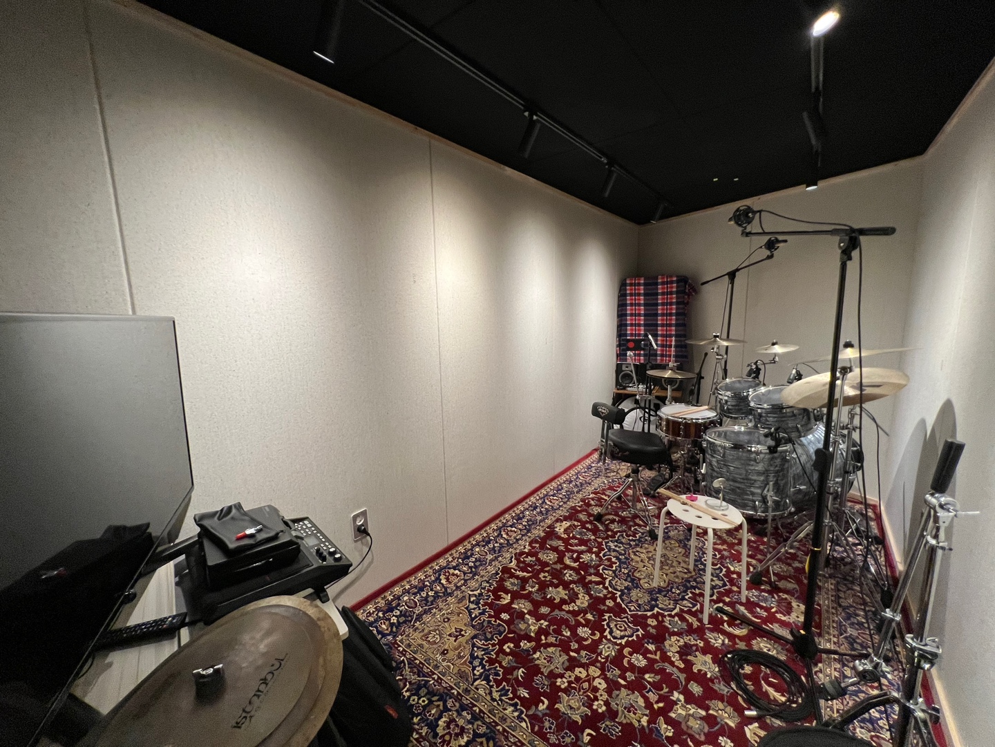 3번째 스튜디오 사진