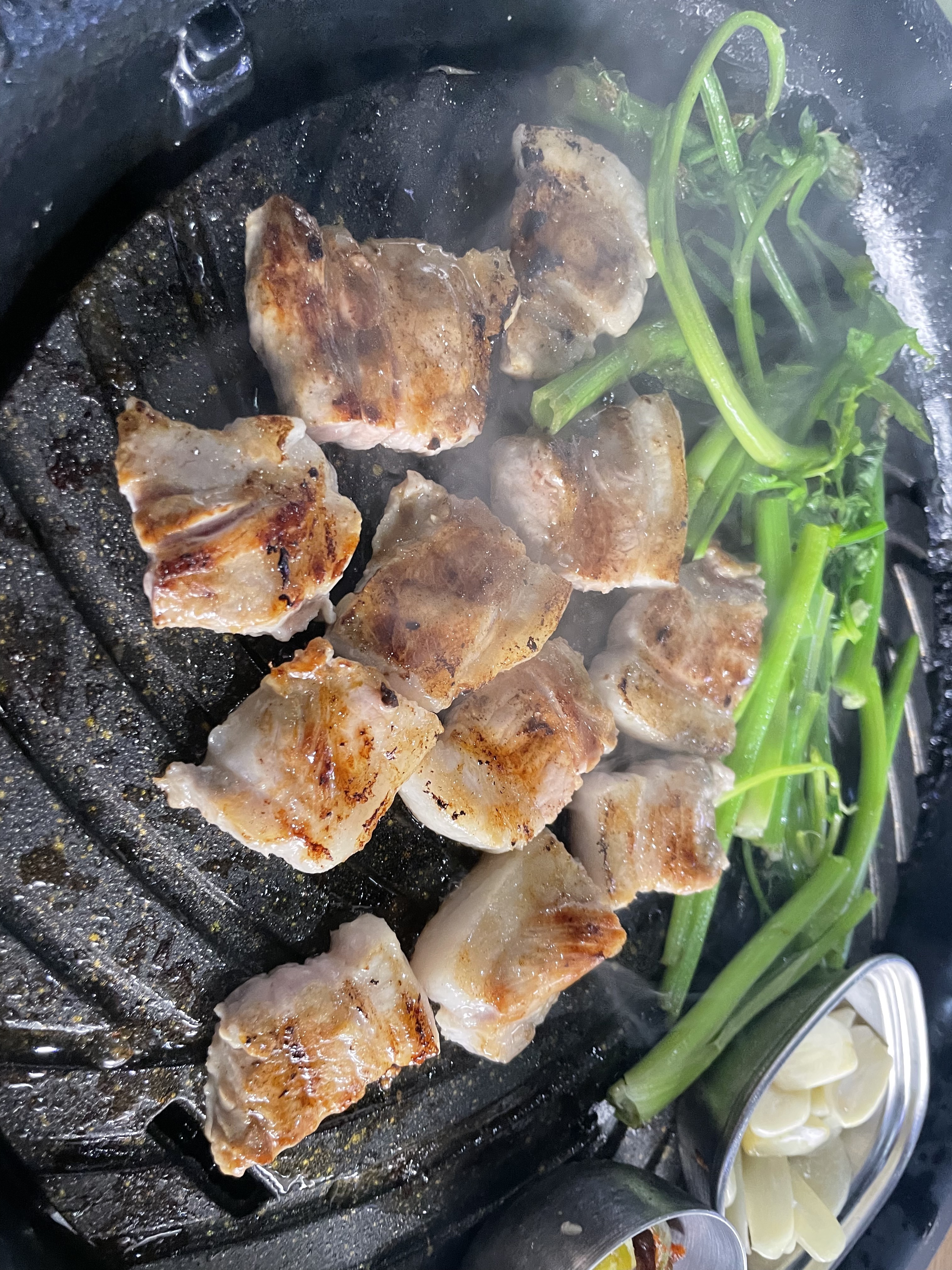 항아리숙성삼겹살