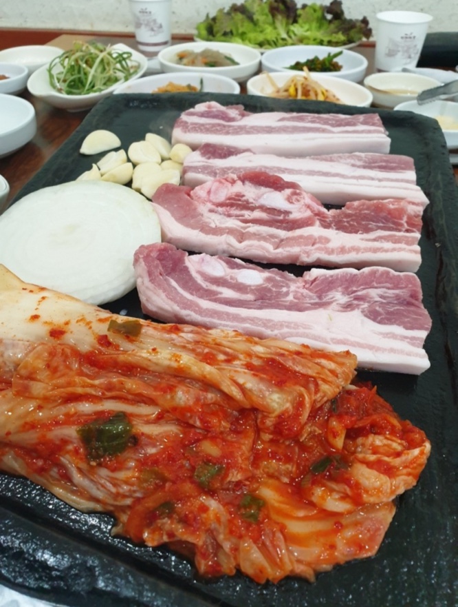 제주똥돼지마을