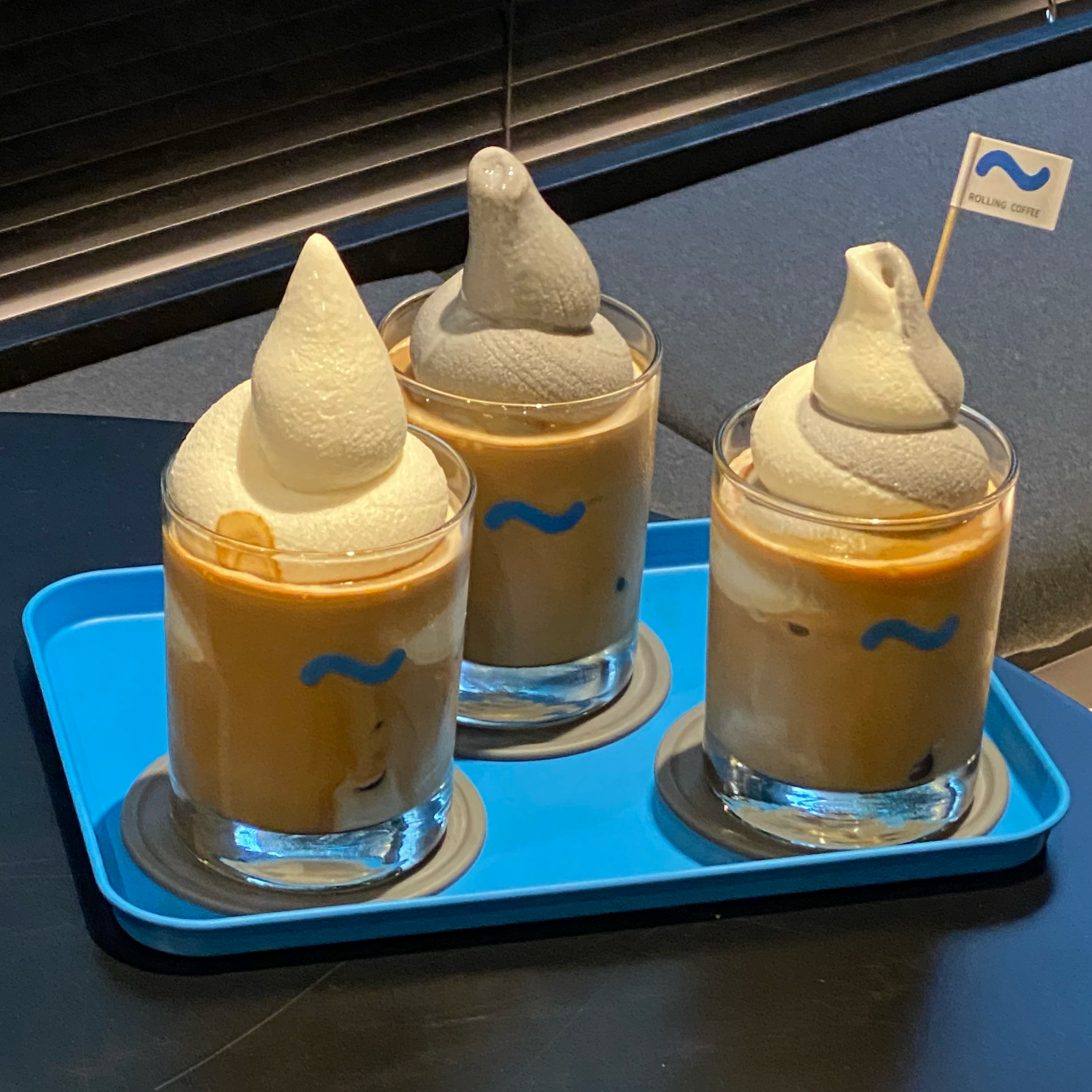 롤링커피 본점