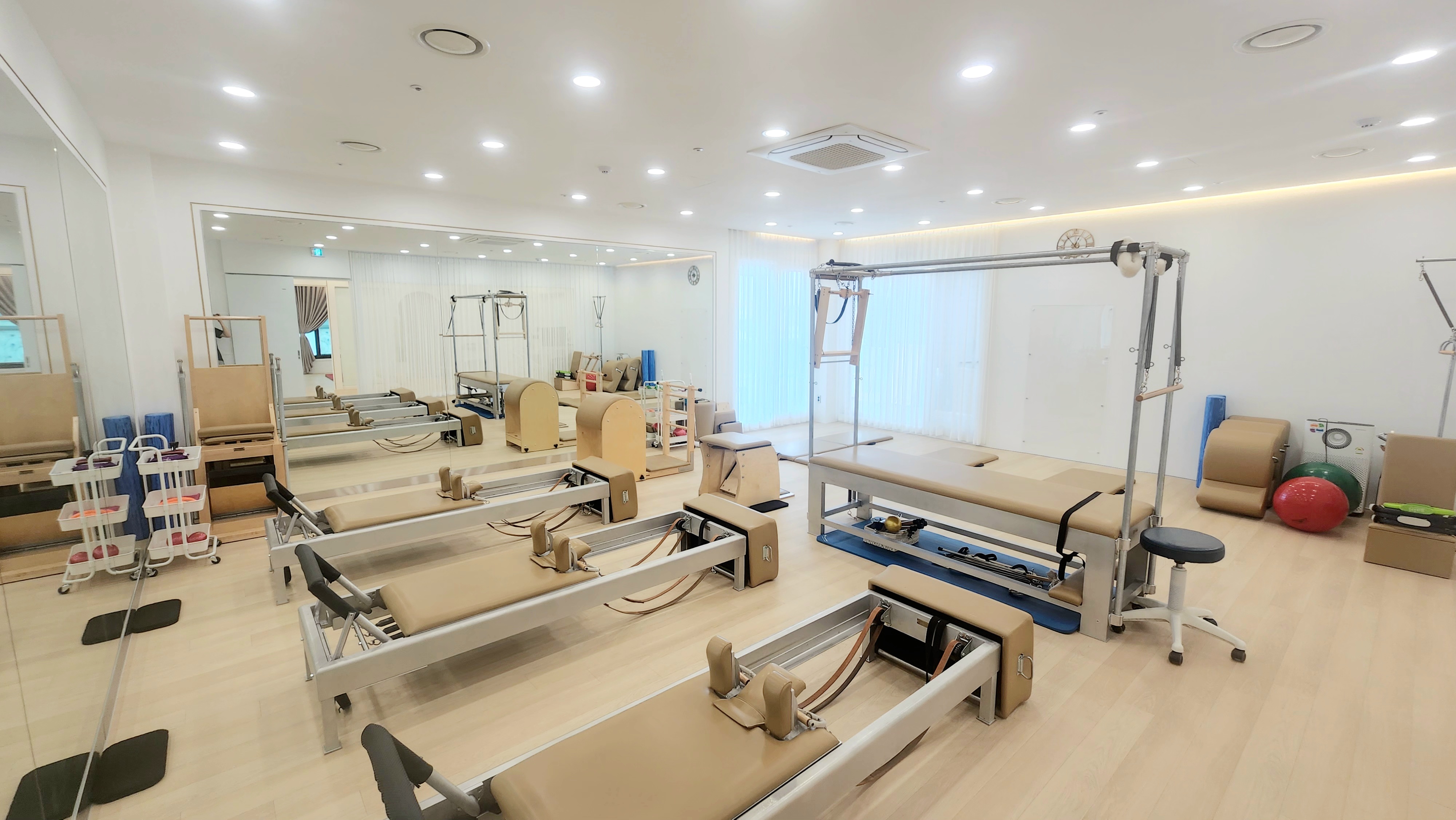 한스필라테스&요가 마장역점 대표 이미지